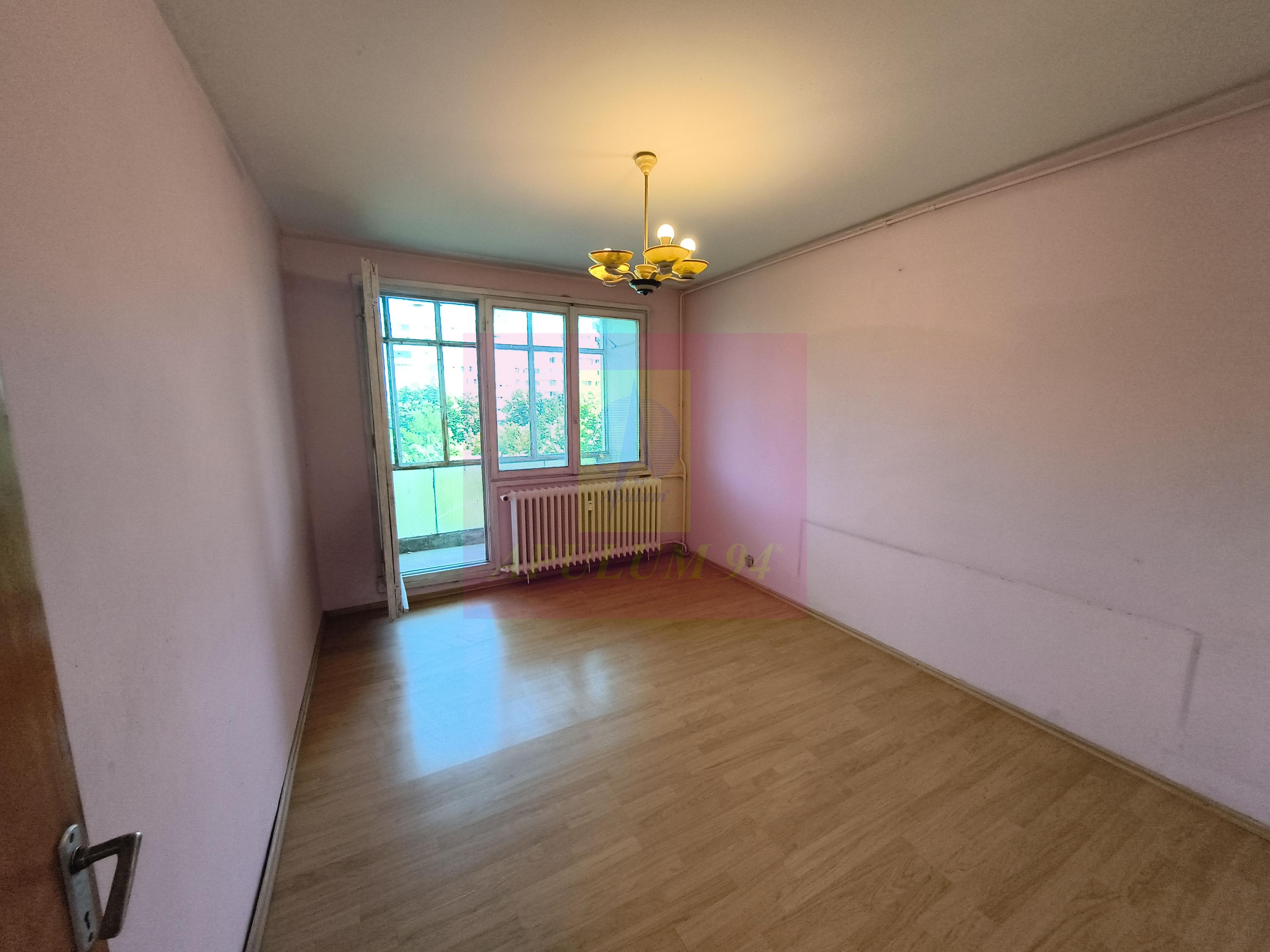 Drumul Taberei - Valea Ialomiței, Apartament 3 camere în Bloc P+4 - 4