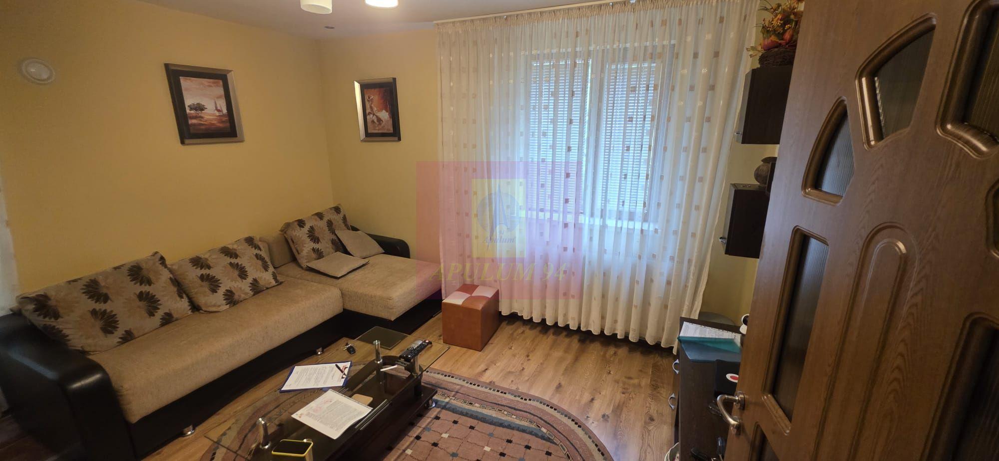 Apartament cu 2 camere de vanzare in Sinaia - 2