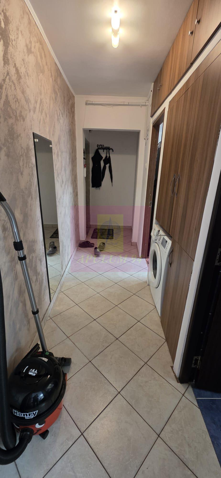 Apartament cu 2 camere, et 1 in Campina - 12