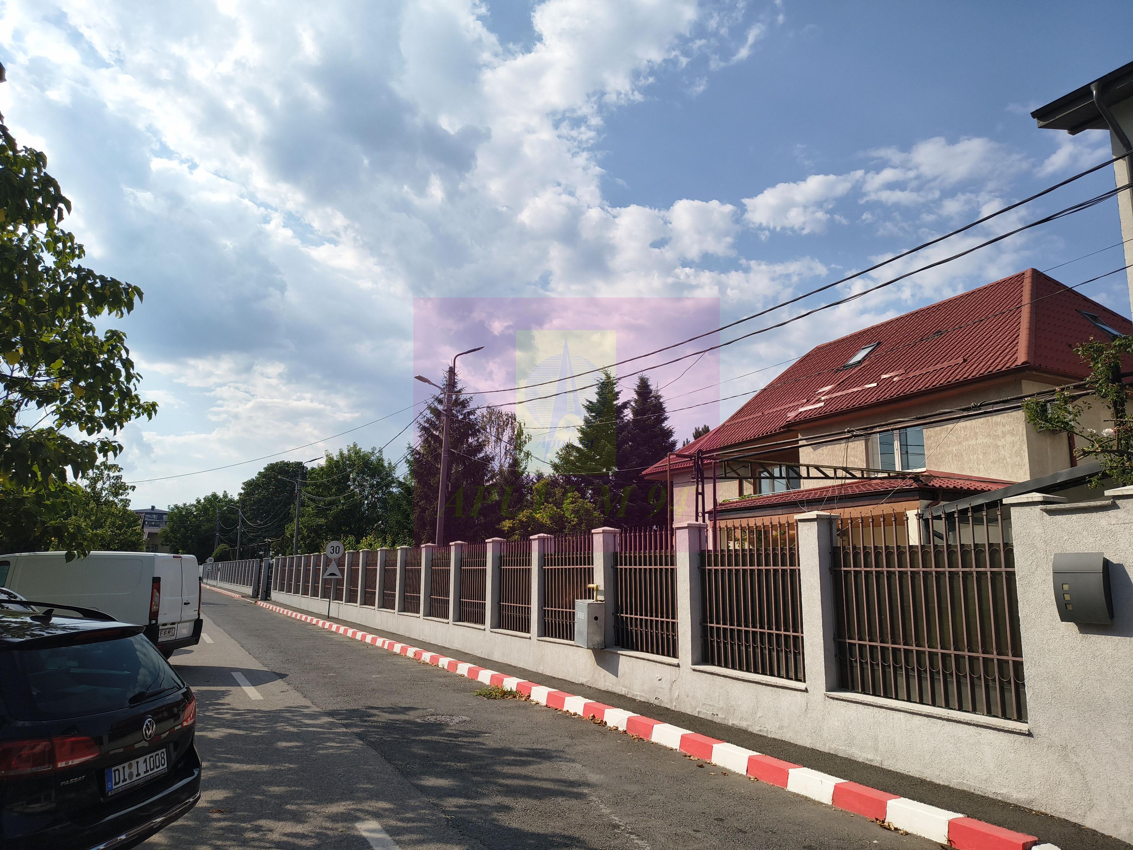 Vila de lângă Catedrala Ortodoxă ,,Sfânta Cuvioasă Parascheva" - 85