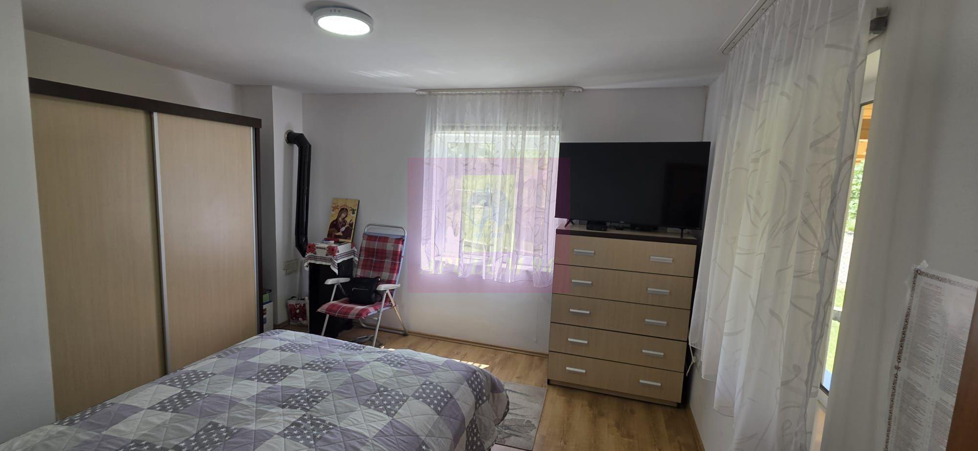 Vila de vanzare in Breaza-Nistoresti cu 7068 mp - 10