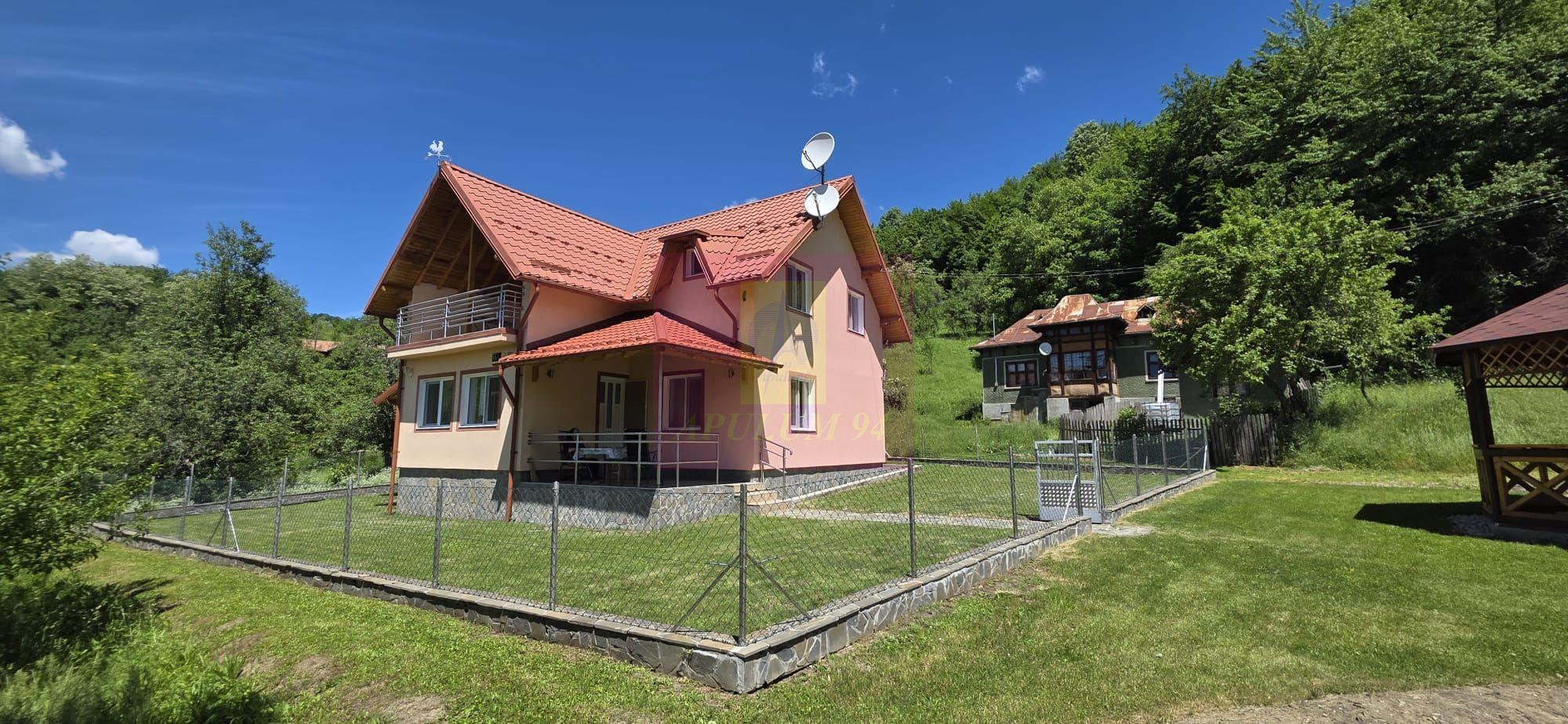 Vila de vanzare in Breaza-Nistoresti cu 7068 mp - 1