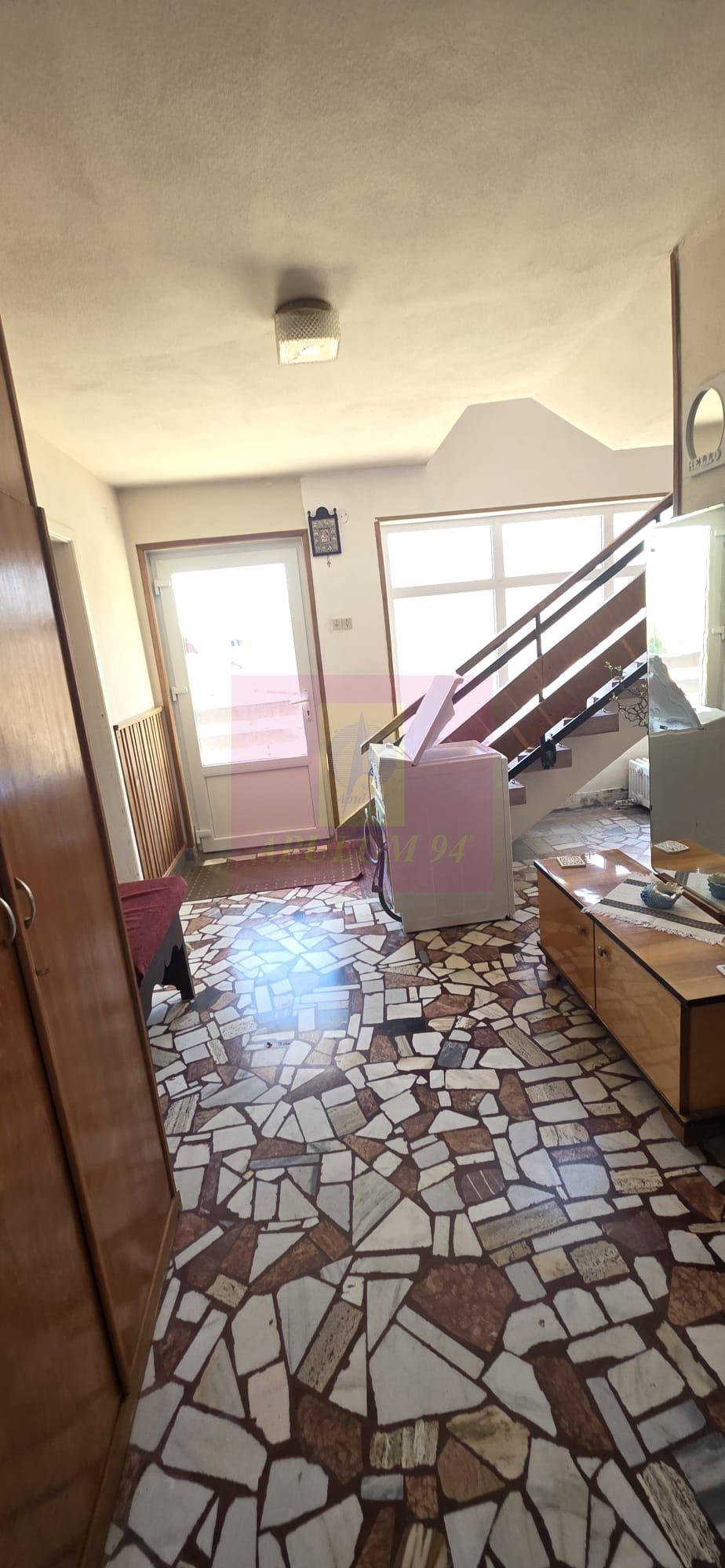 Casa de vanzare cu 6 camere in Busteni - 18