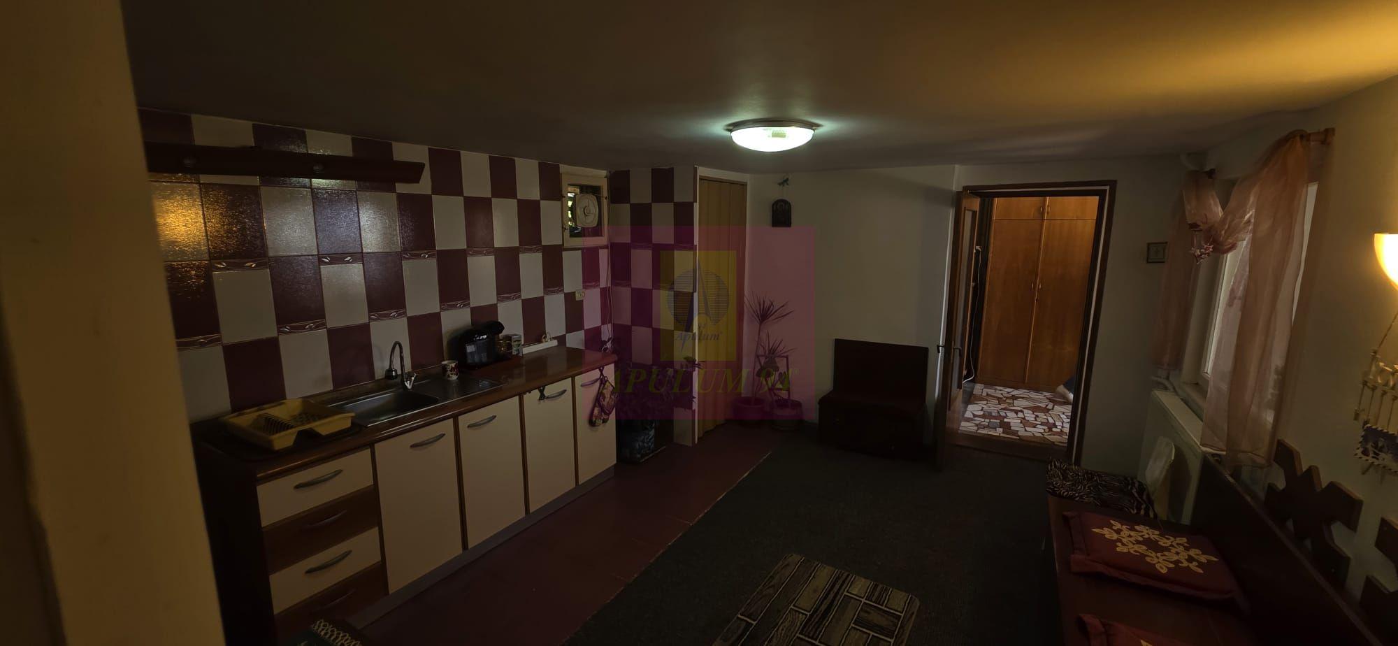 Casa de vanzare cu 6 camere in Busteni - 15