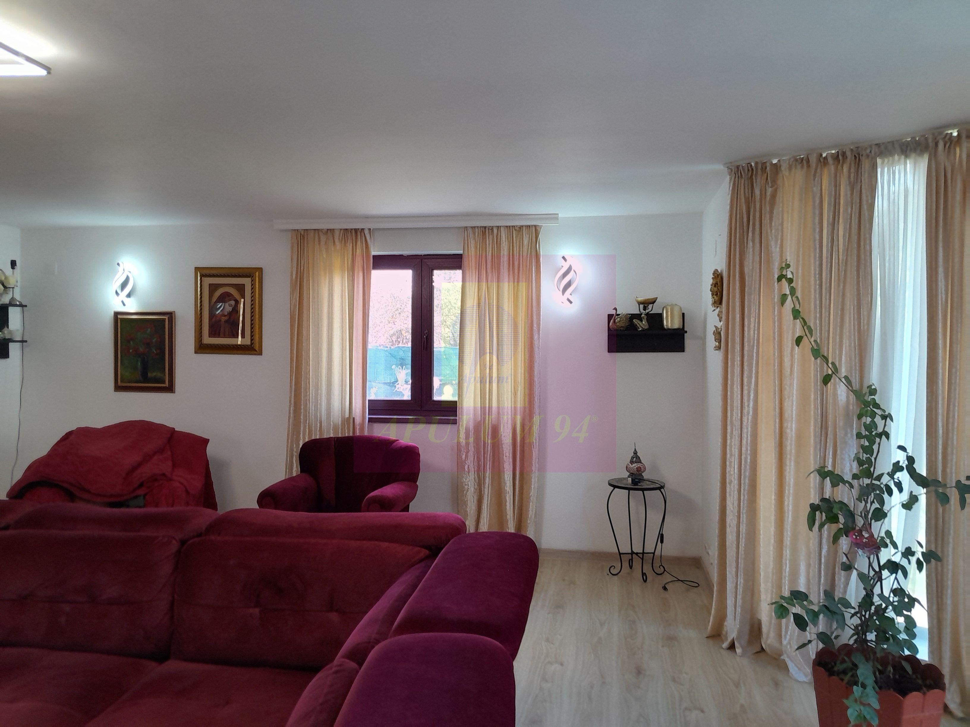 GIURGIU - SE VINDE CASA P+M 5 CAM - 47