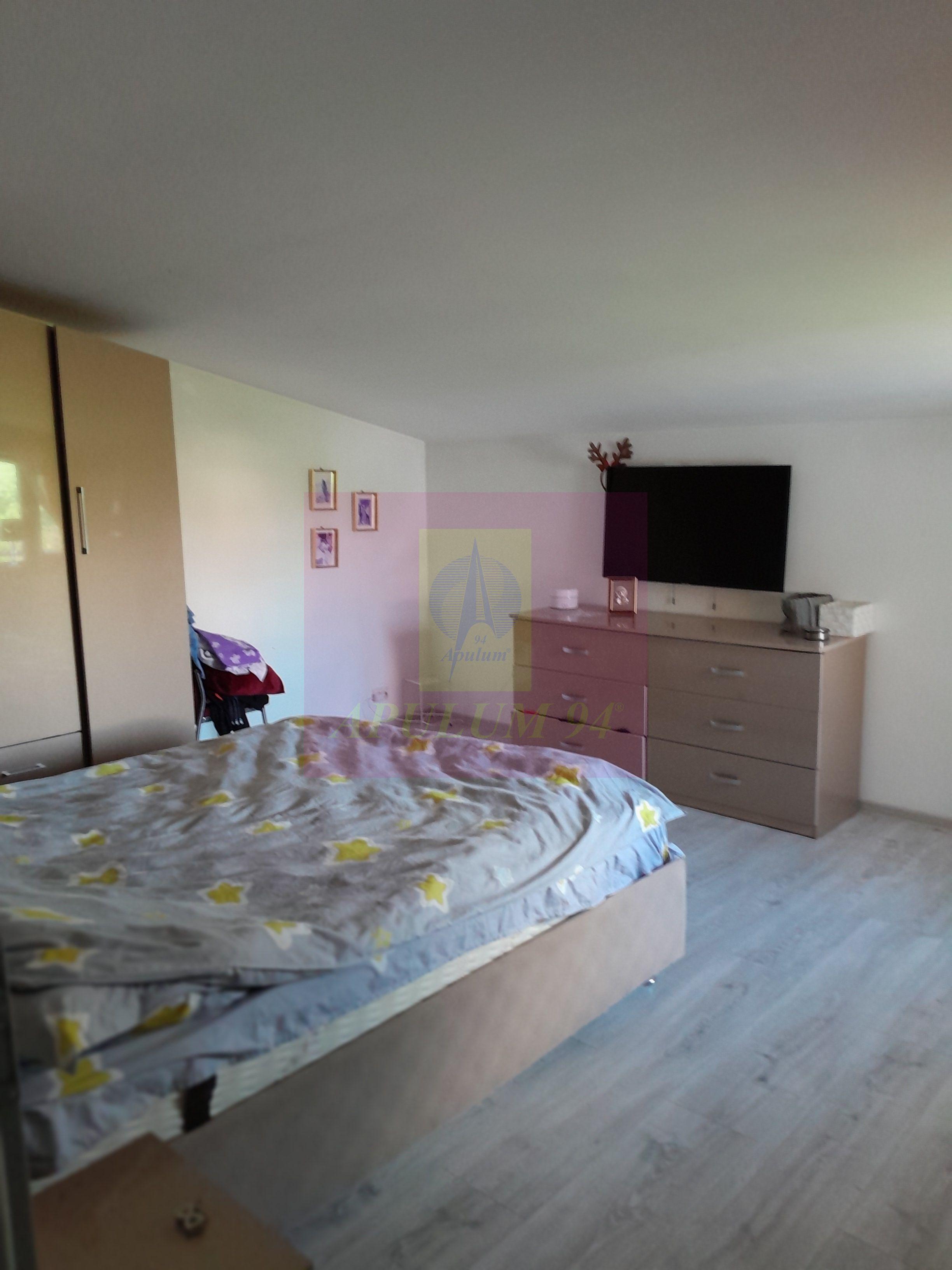 GIURGIU - SE VINDE CASA P+M 5 CAM - 64