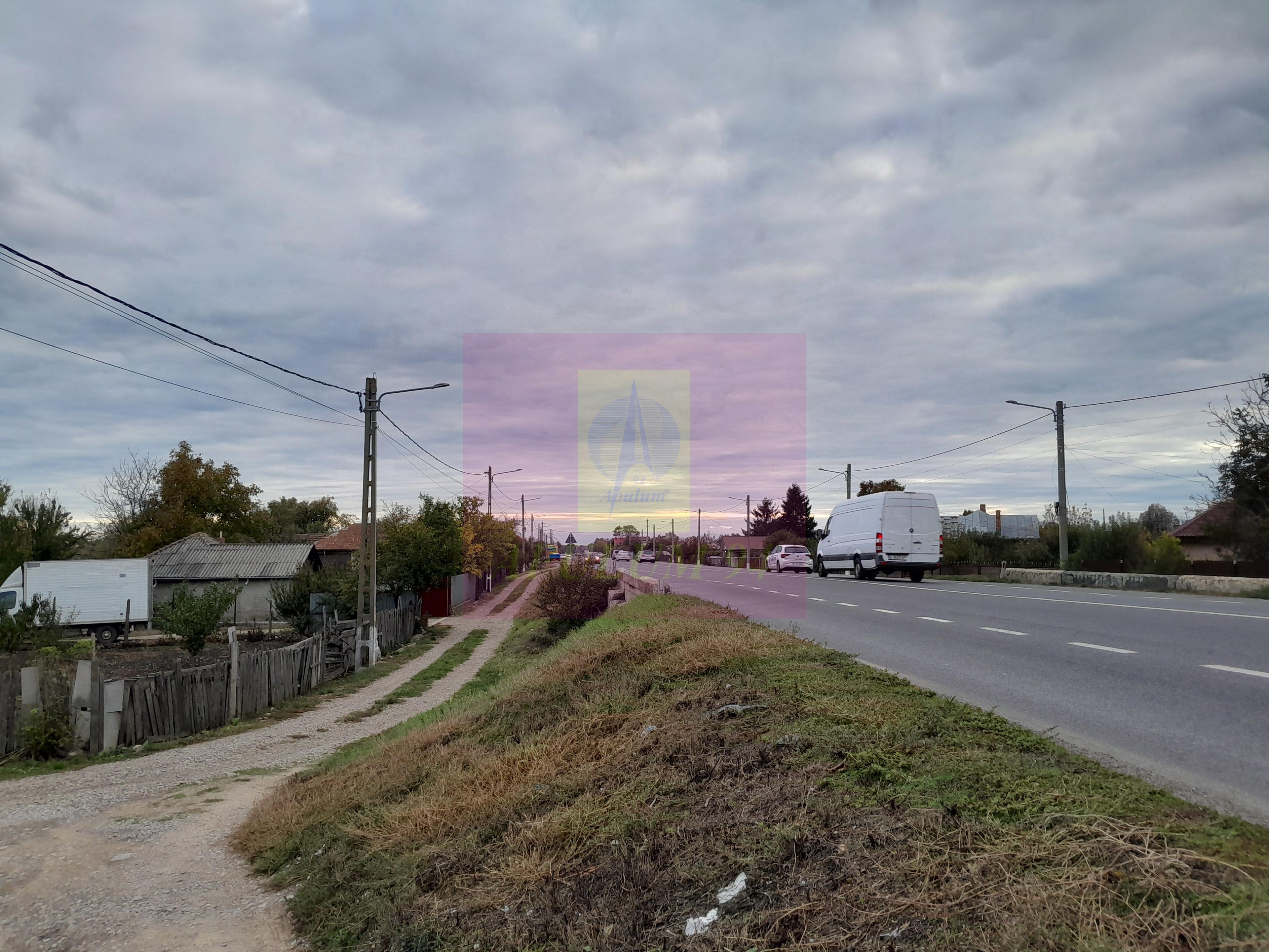 COSERENI (IL) - SE VINDE TEREN 2000 MP LA SOS BUCURESTI -URZICENI - 1
