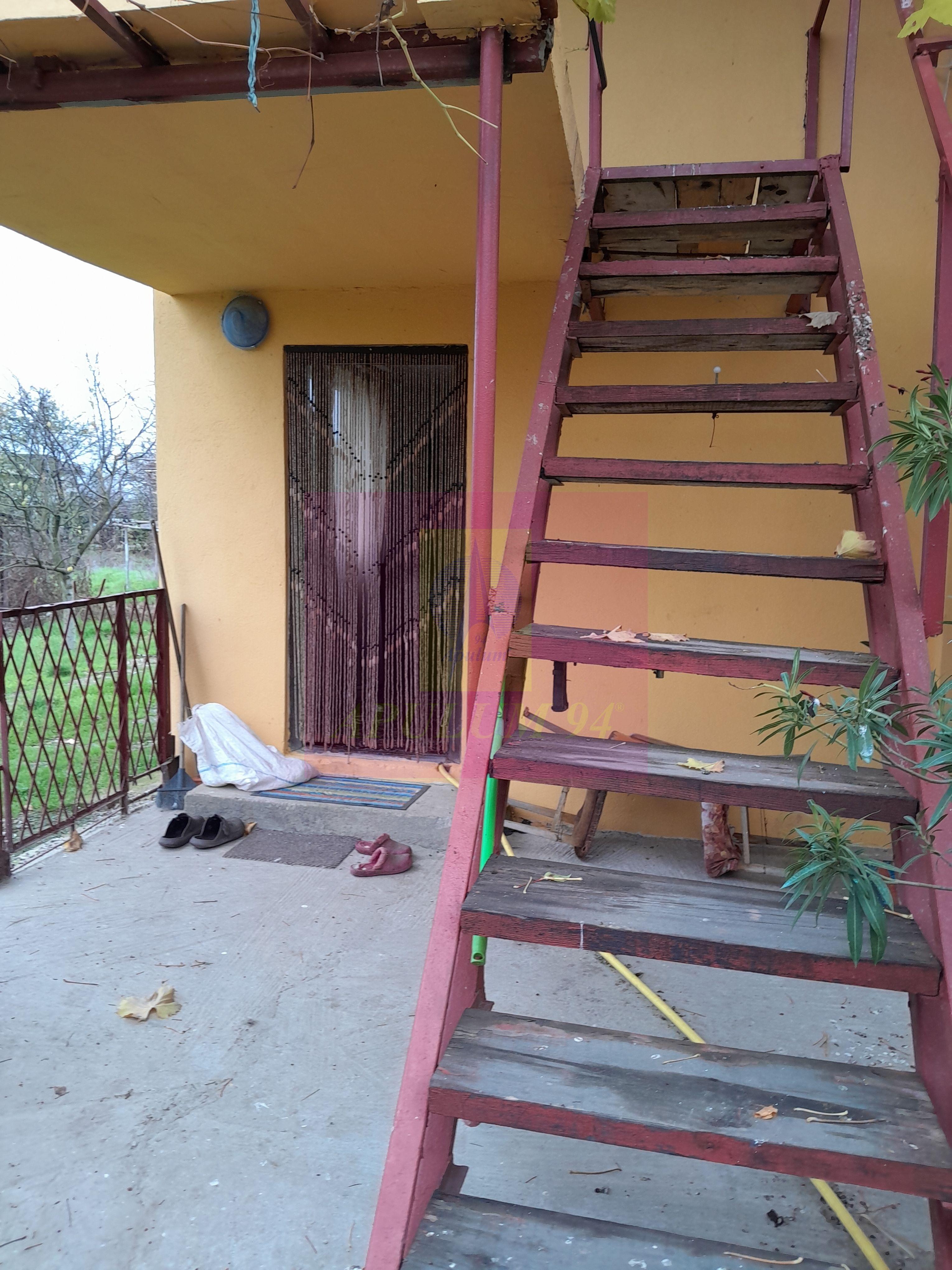 BARCANESTI (IL) - SE VINDE CASA + TEREN 16K MP - 7