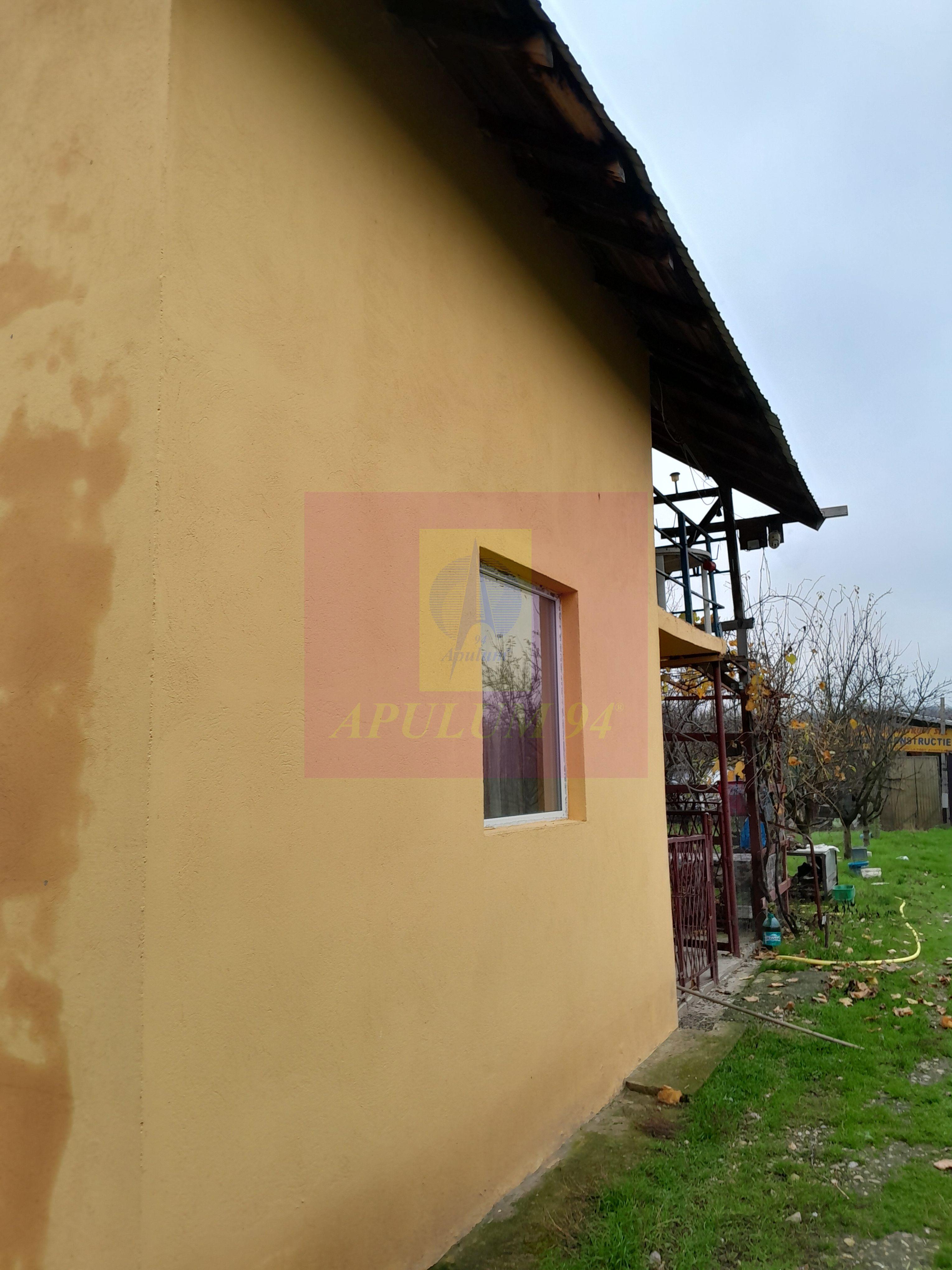 BARCANESTI (IL) - SE VINDE CASA + TEREN 16K MP - 17
