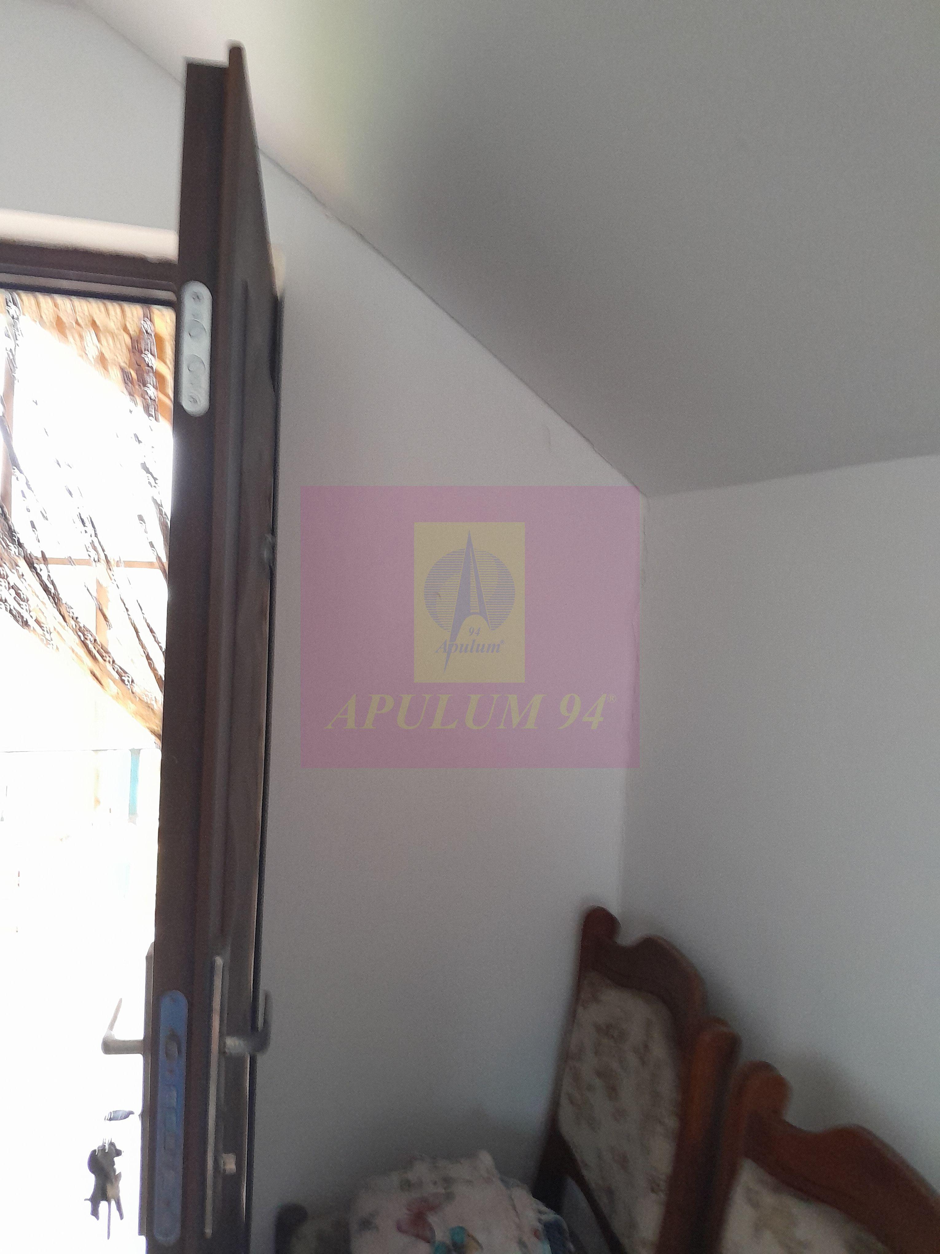 BARCANESTI (IL) - SE VINDE CASA + TEREN 16K MP - 45