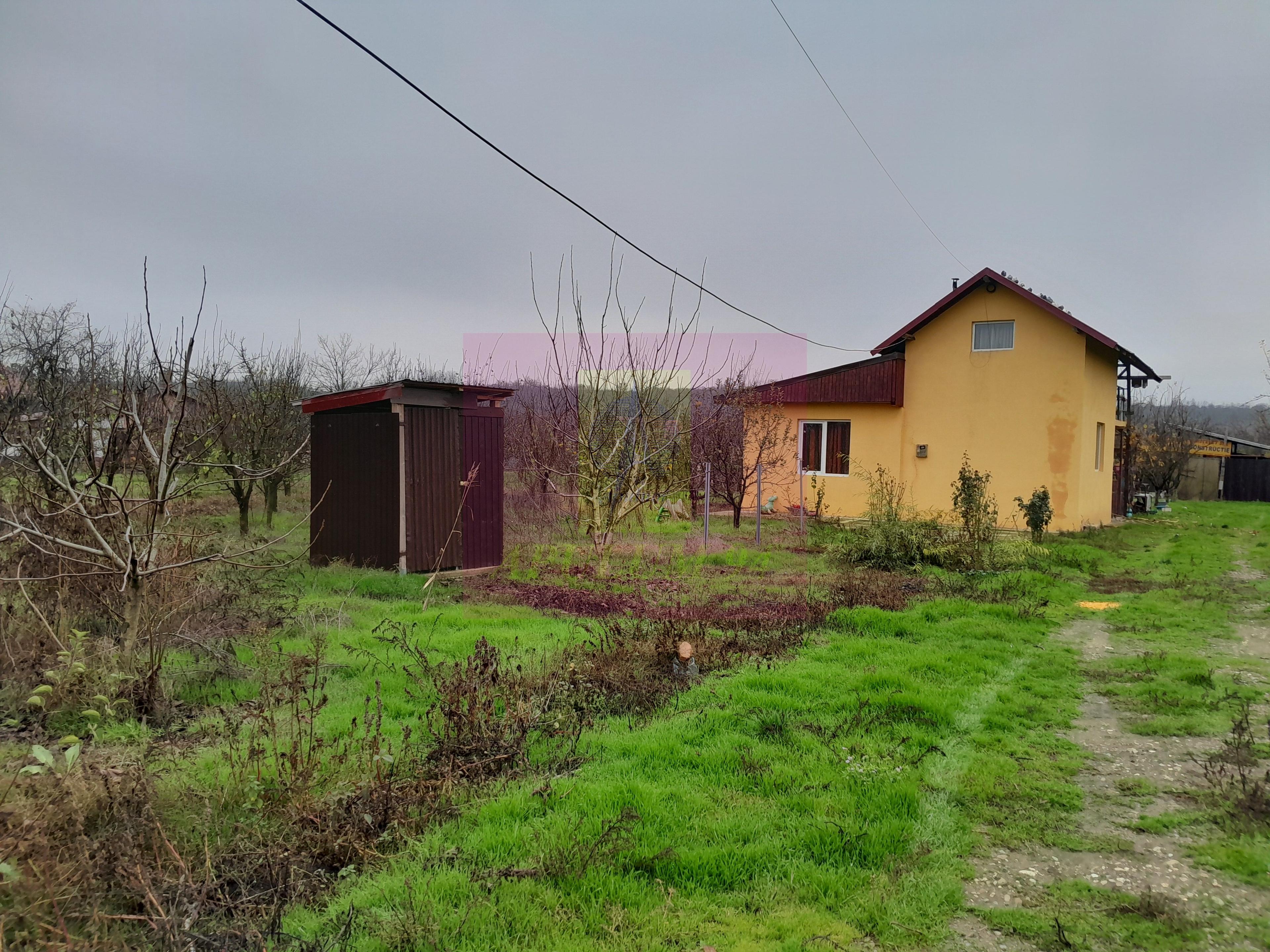 BARCANESTI (IL) - SE VINDE CASA + TEREN 16K MP - 1