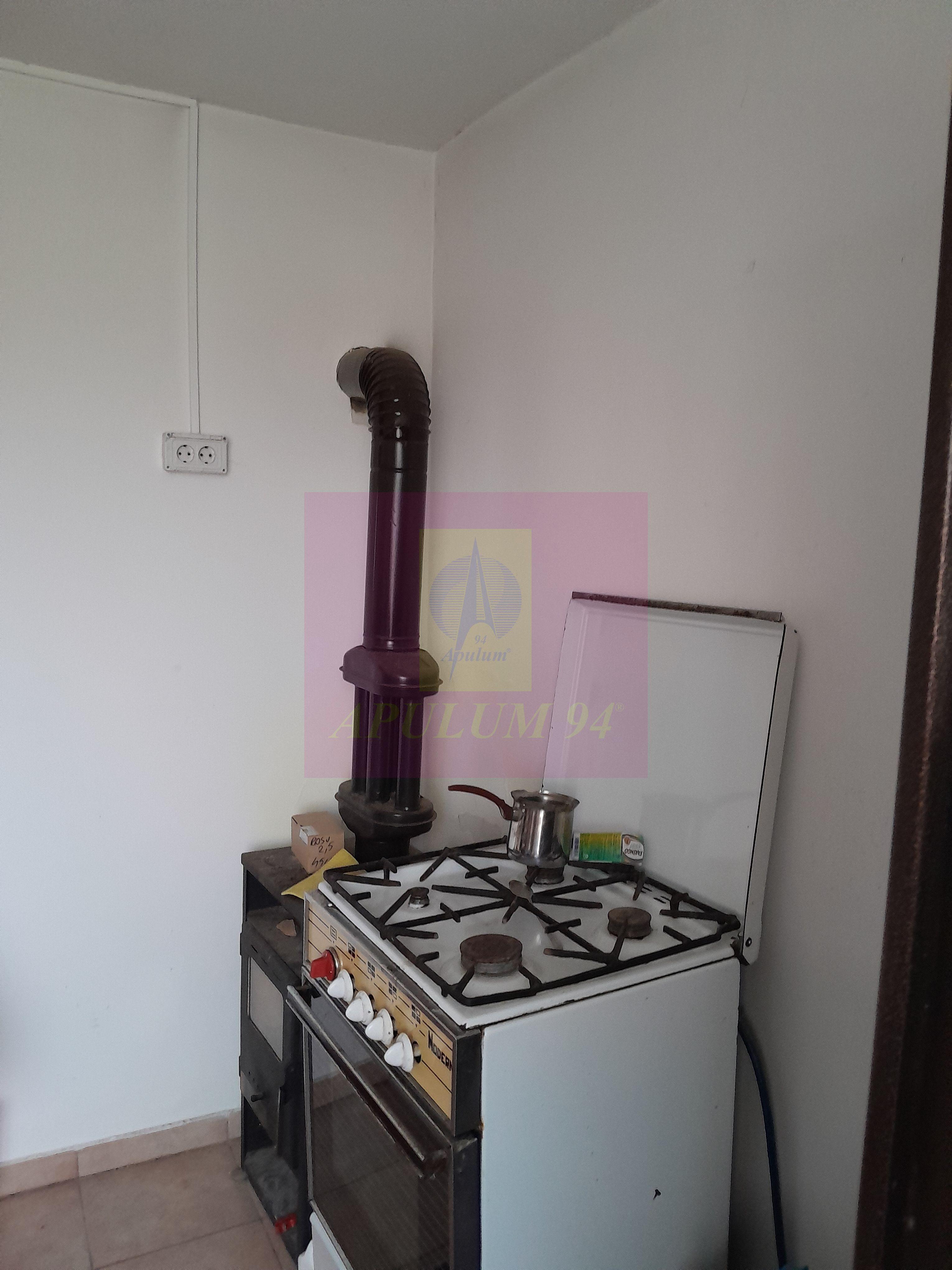 BARCANESTI (IL) - SE VINDE CASA + TEREN 16K MP - 33