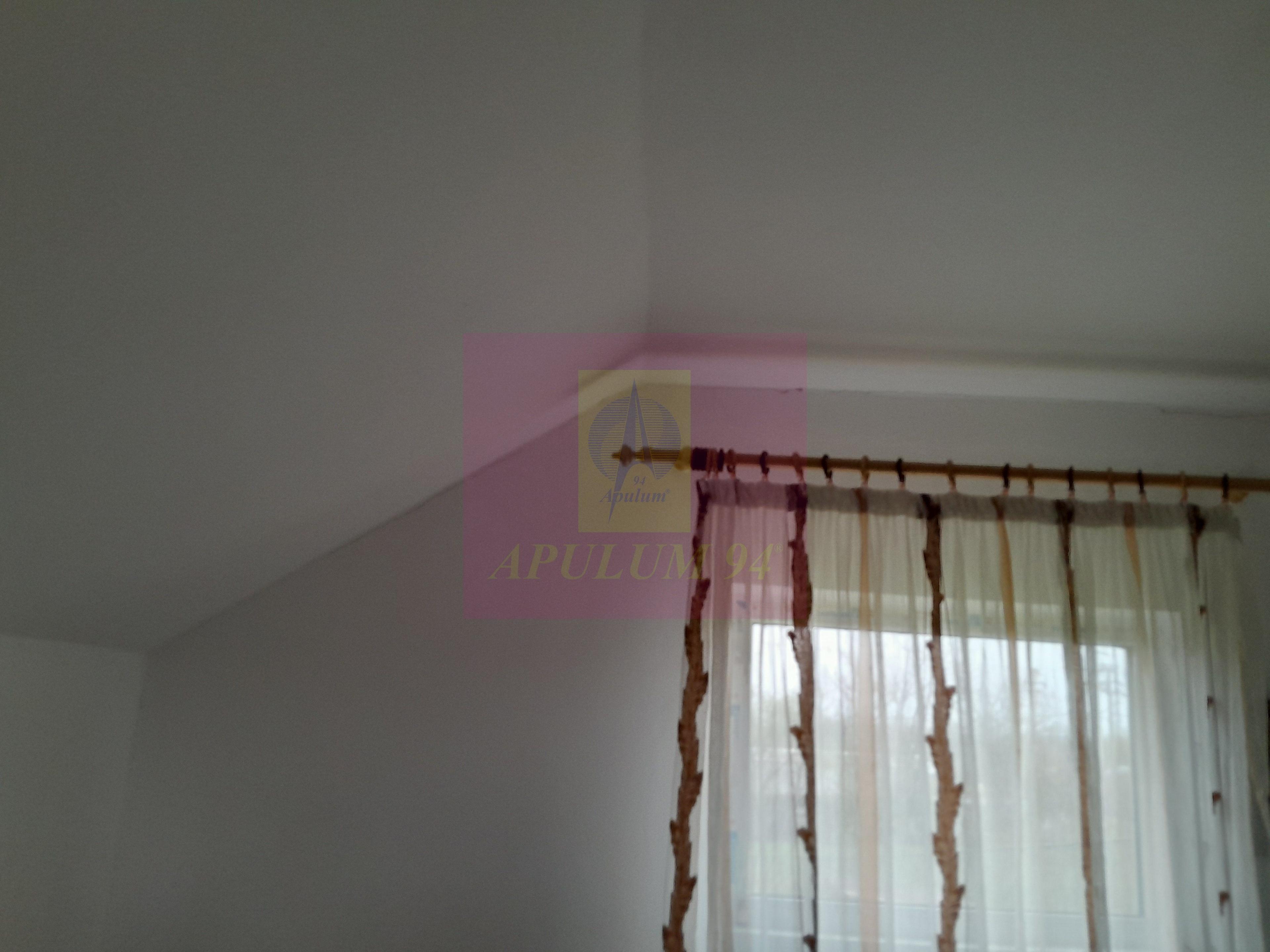 BARCANESTI (IL) - SE VINDE CASA + TEREN 16K MP - 73