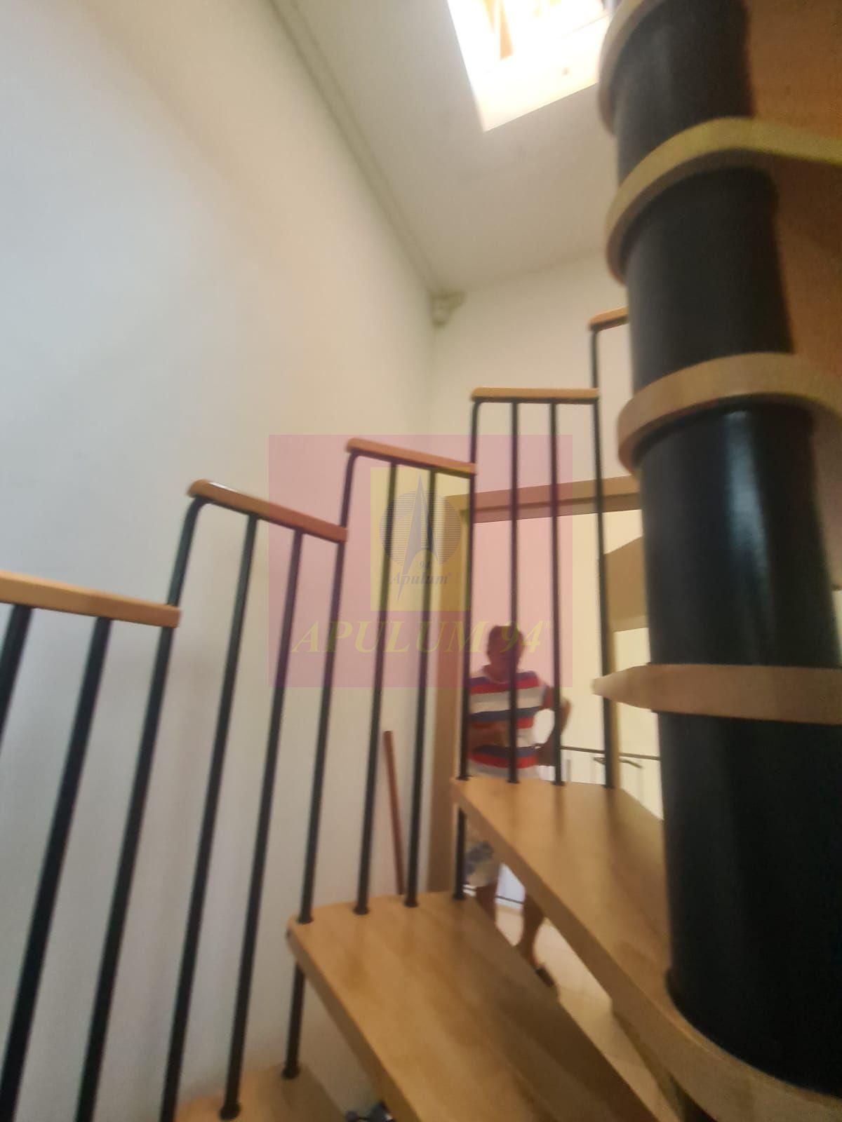 Vila de vanzare cu 6 camere in Cornu (teren 6.600 mp) - 21
