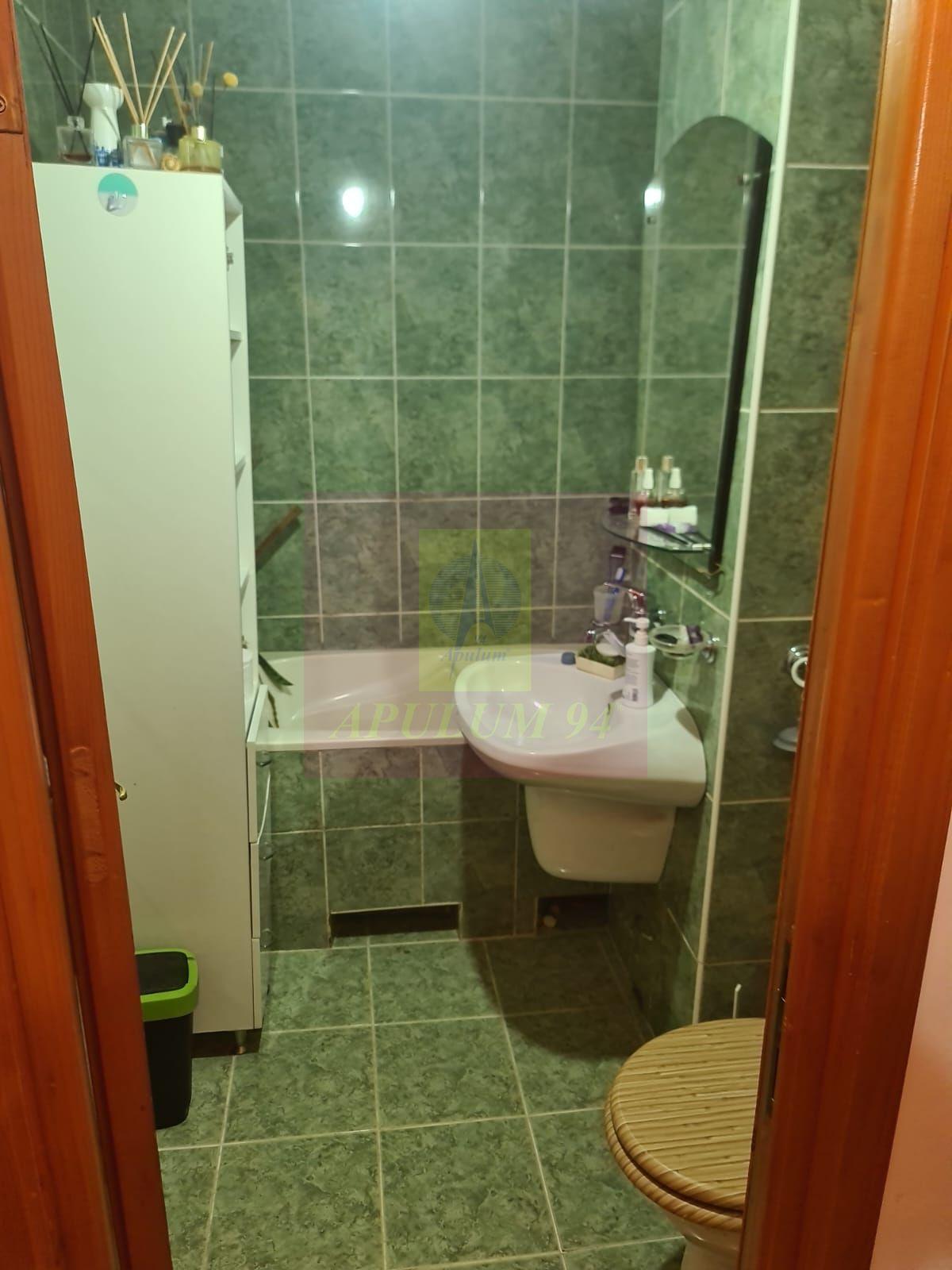 Apartament cu 3 camere de vanzare in Campina - Zona Cuza - 11