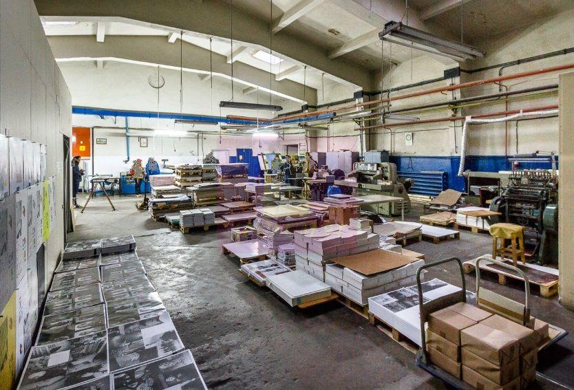 Hală producție Ambalaje Carton și casă locuibilă la 25km de București - 2