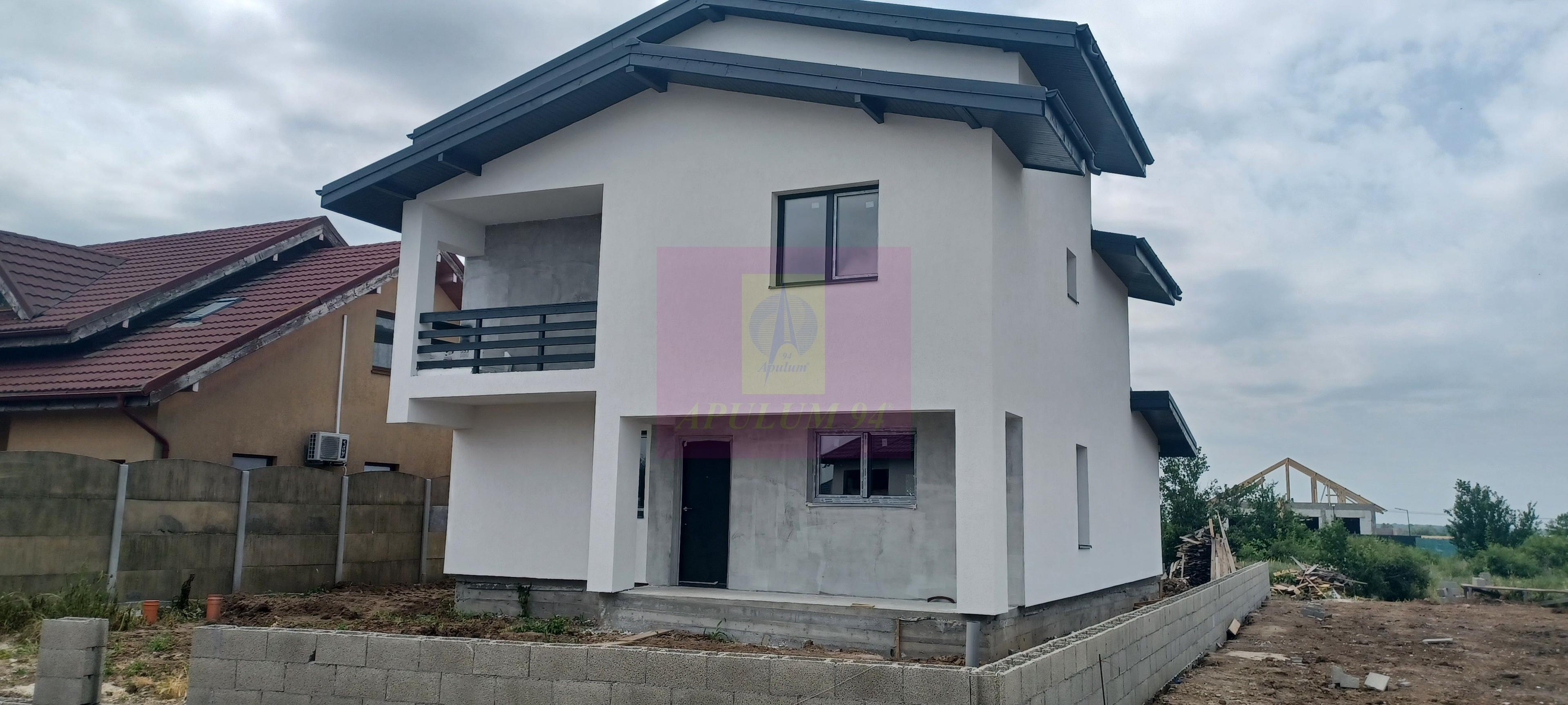 Săbăreni, casă p+1E+m, 5 camere, 3 bai, terasă acoperită, CT - 2