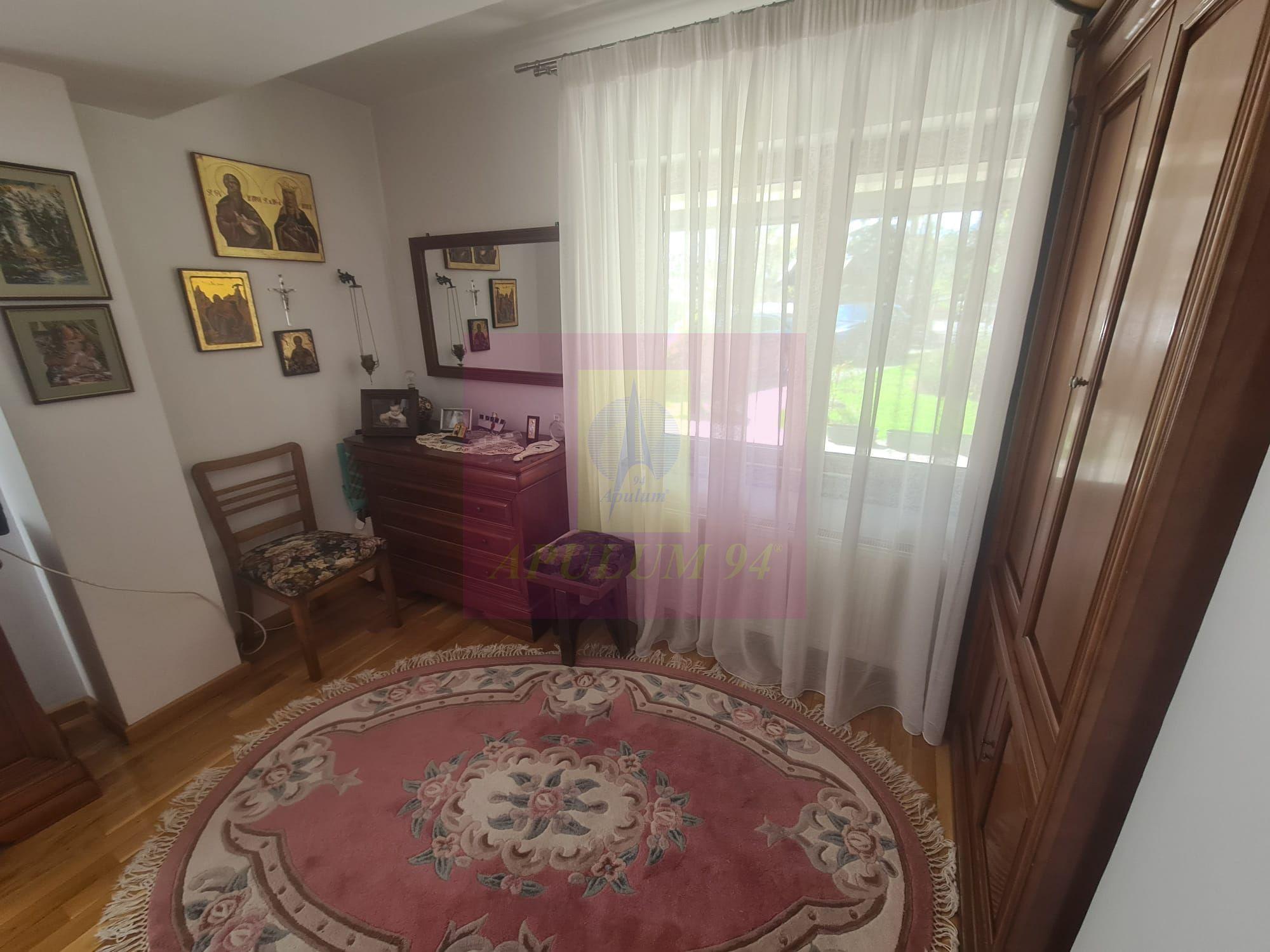 Vila de vanzare in Breaza - Zona Breaza de Sus - 8