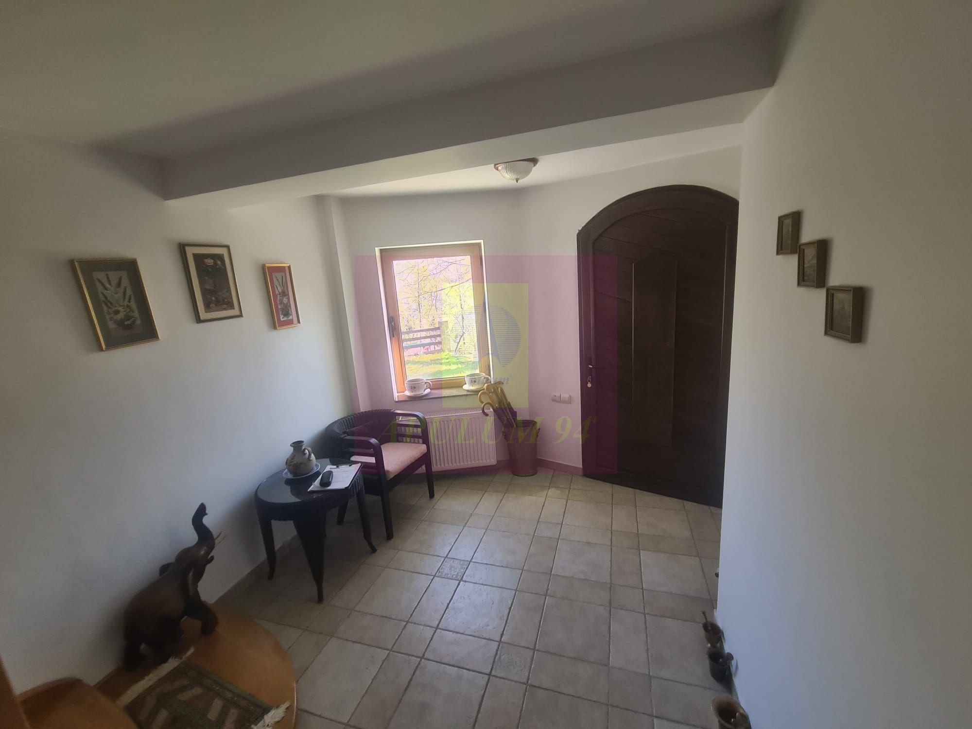 Vila de vanzare in Breaza - Zona Breaza de Sus - 6