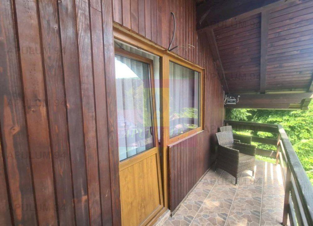 Pensiune de vânzare în Bușteni - Zona Zamora - 22