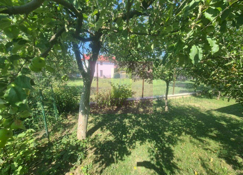 Vilă de vânzare în Breaza - Zona Liceul Militar - 74