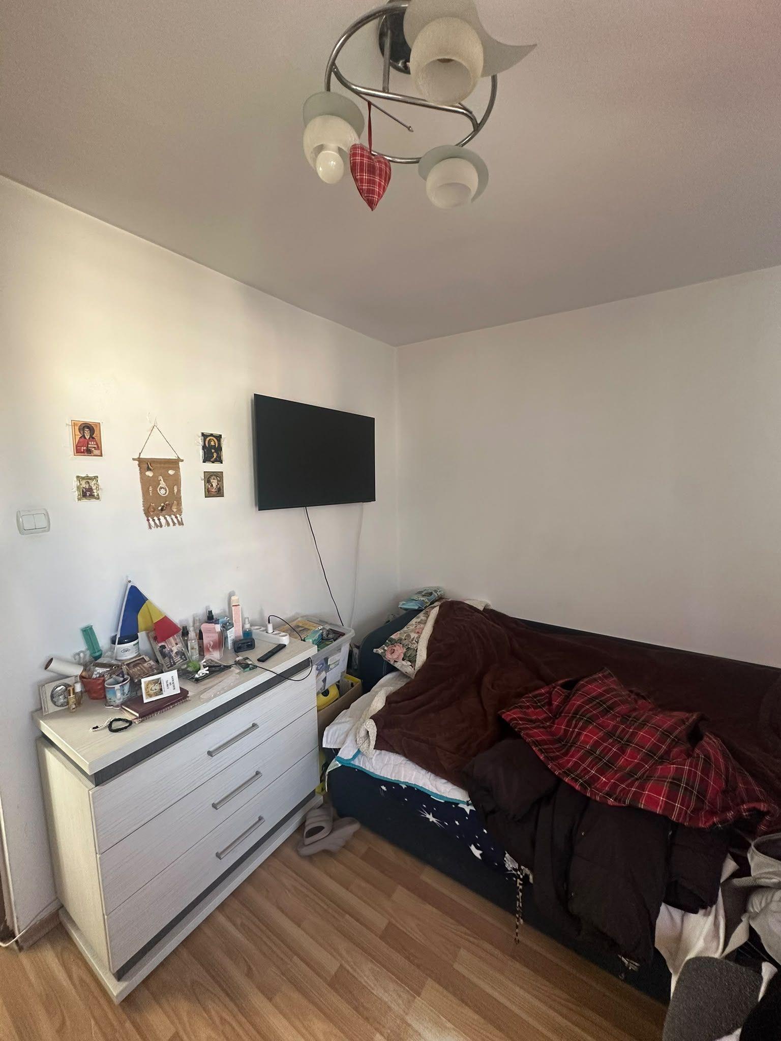 Apartament 2 camere de vanzare Drumul Taberei, metrou Romancierilor - 1