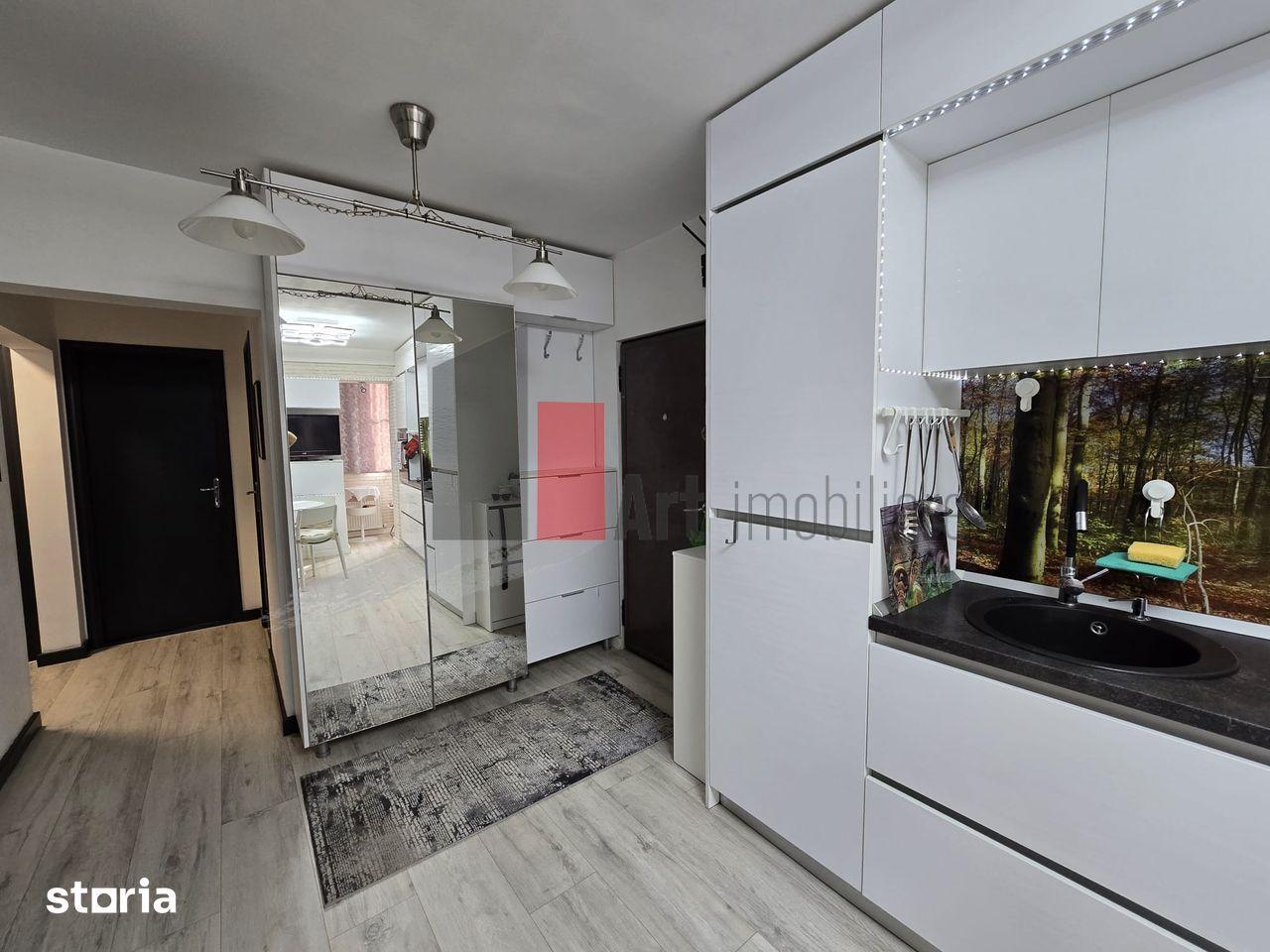 Vindem apartament cu 3 camere, Crângasi - 1