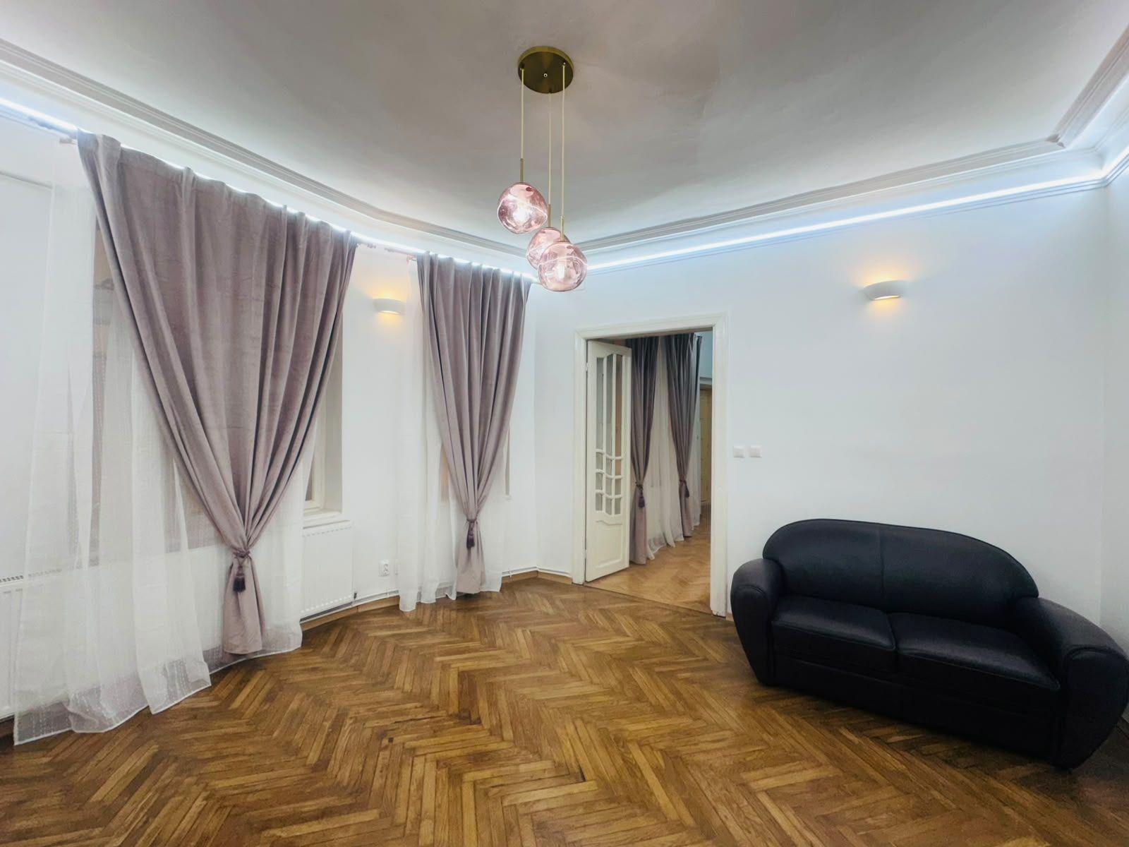Studio | Zona Armeneasca - Mosilor - 2