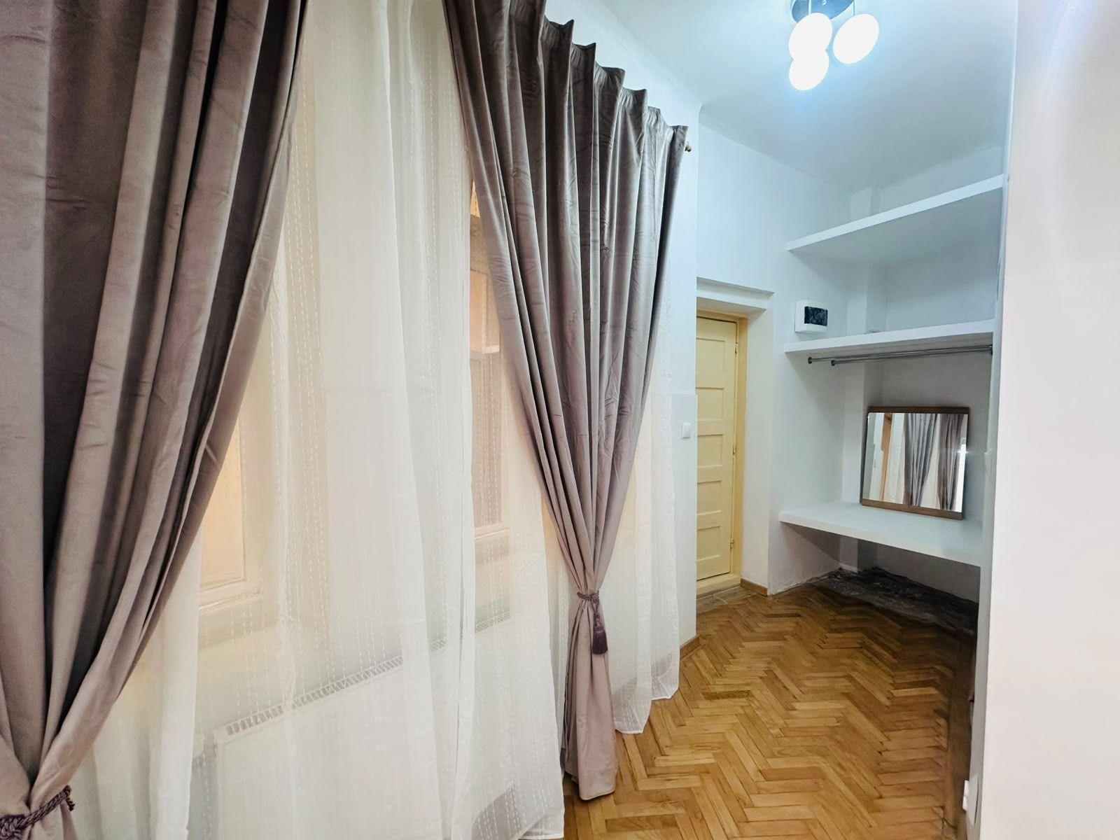 Studio | Zona Armeneasca - Mosilor - 5