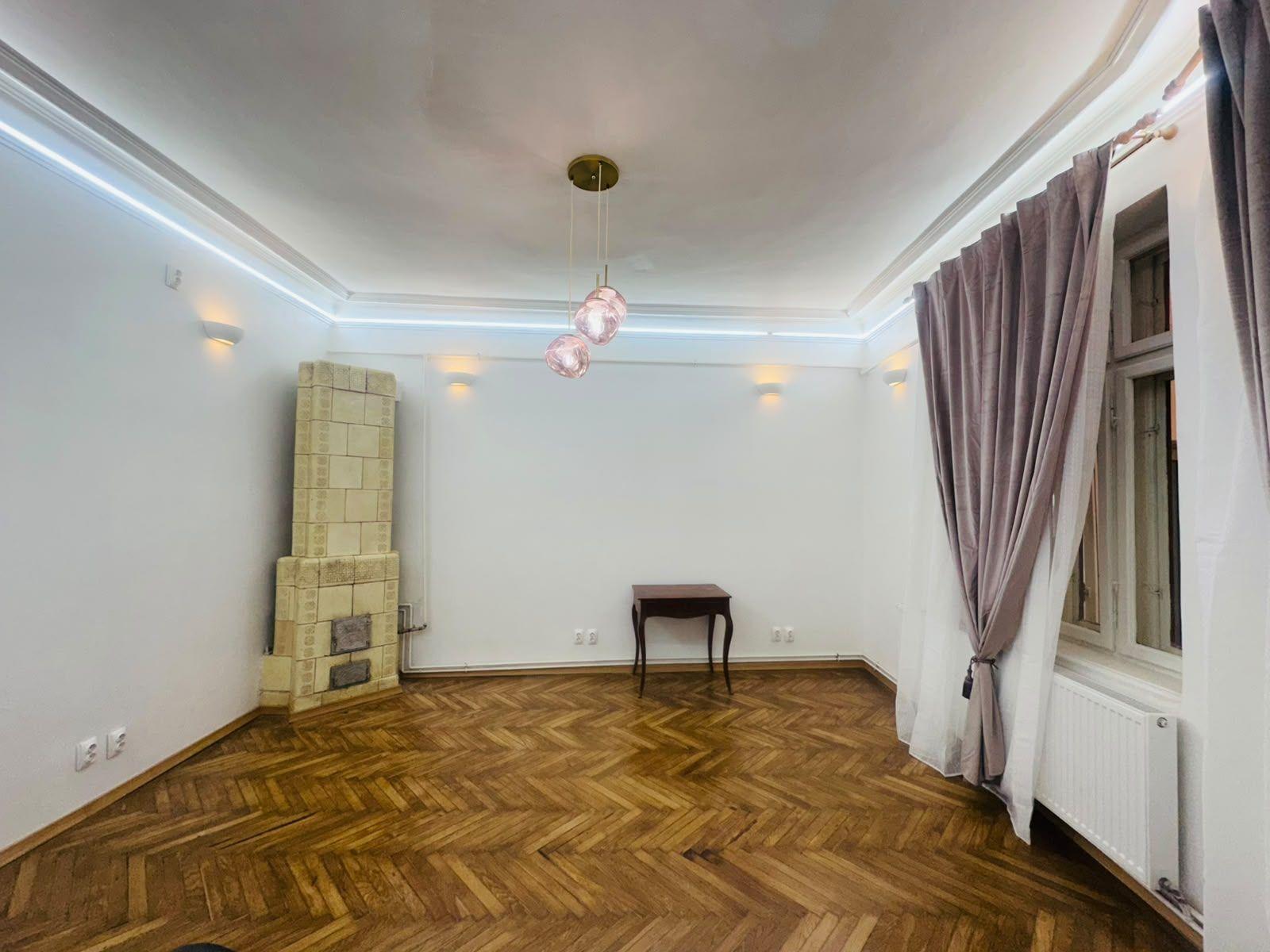 Studio | Zona Armeneasca - Mosilor - 1