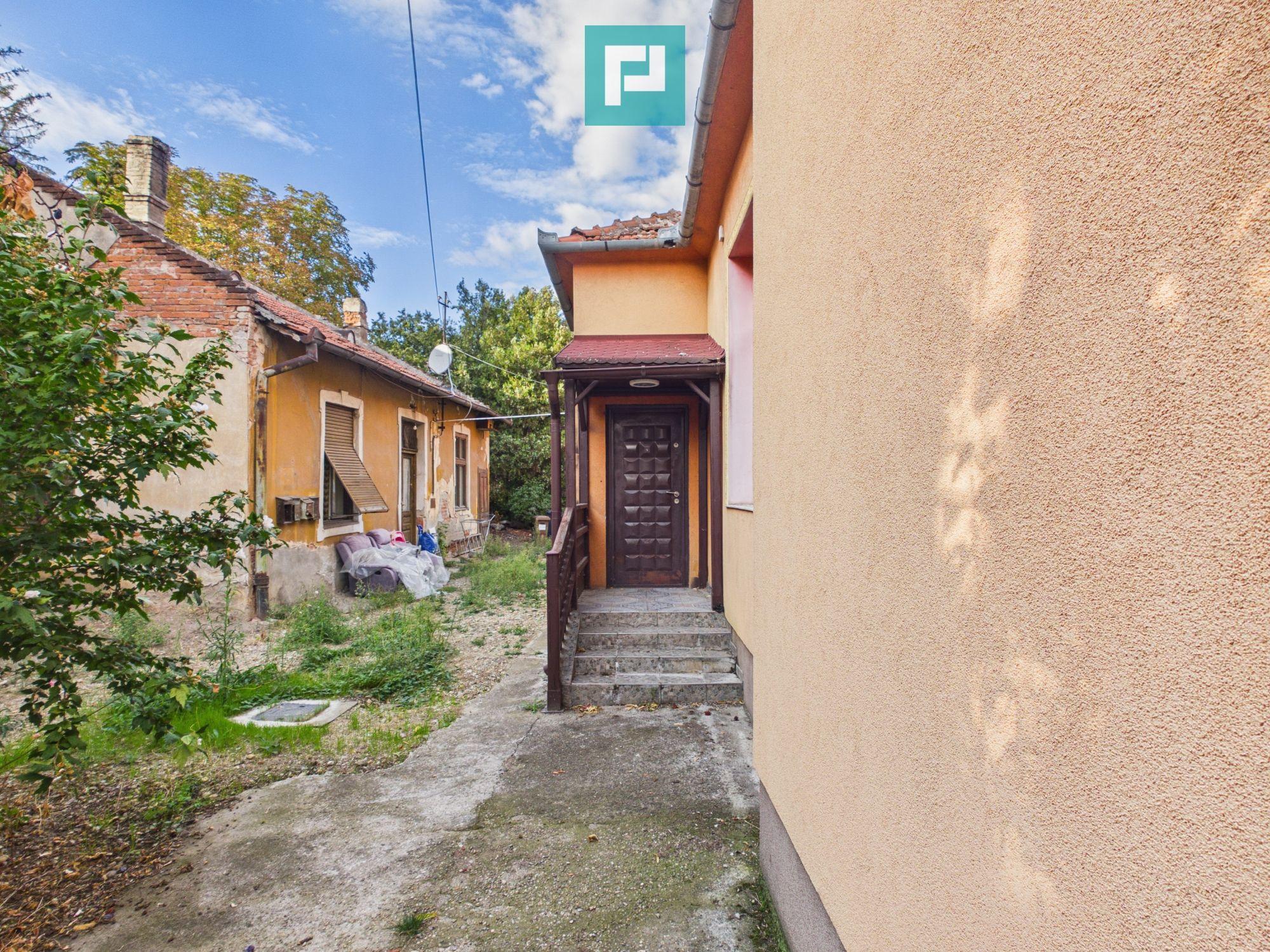 Birou 70 mp cu terasă și 2 parcări - 13