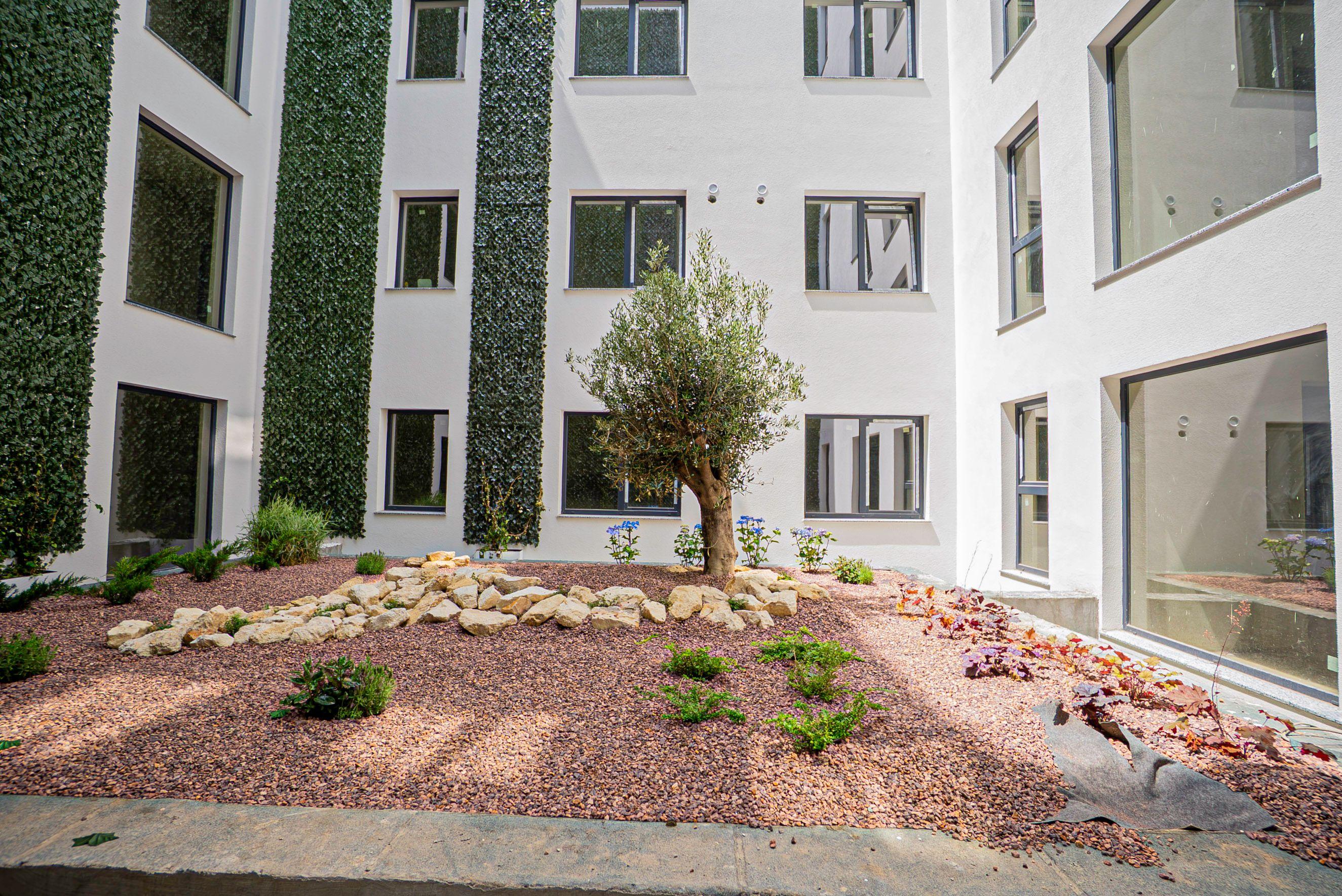 Tomis Nord/Carrefour-Apartament 3 camere decomandate, bloc nou. - 24
