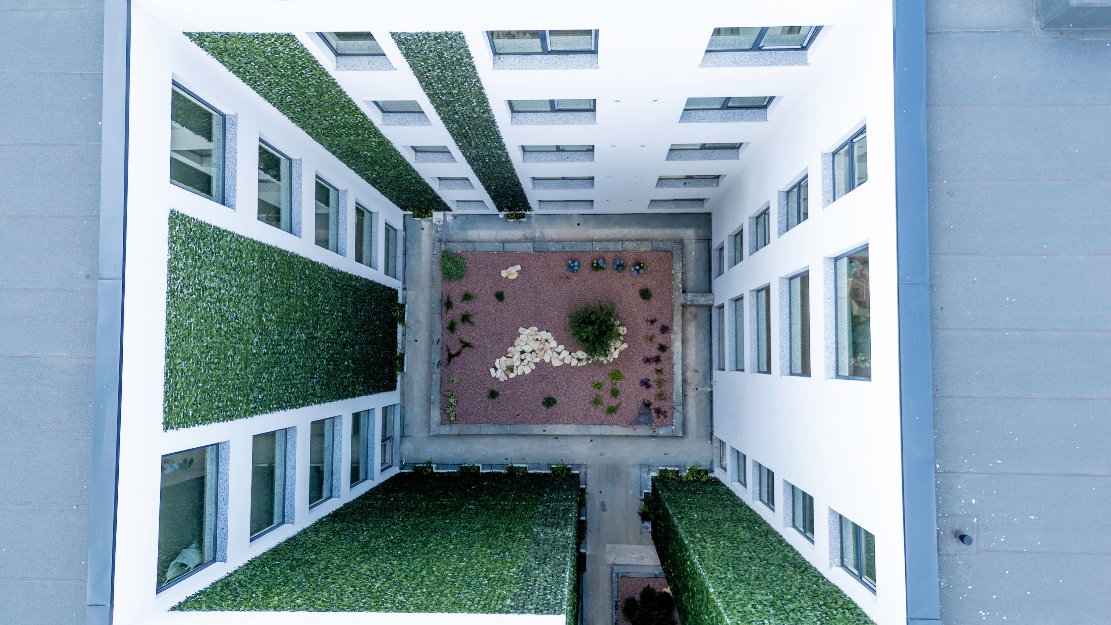 Tomis Nord/Carrefour-Apartament 3 camere decomandate, bloc nou. - 28