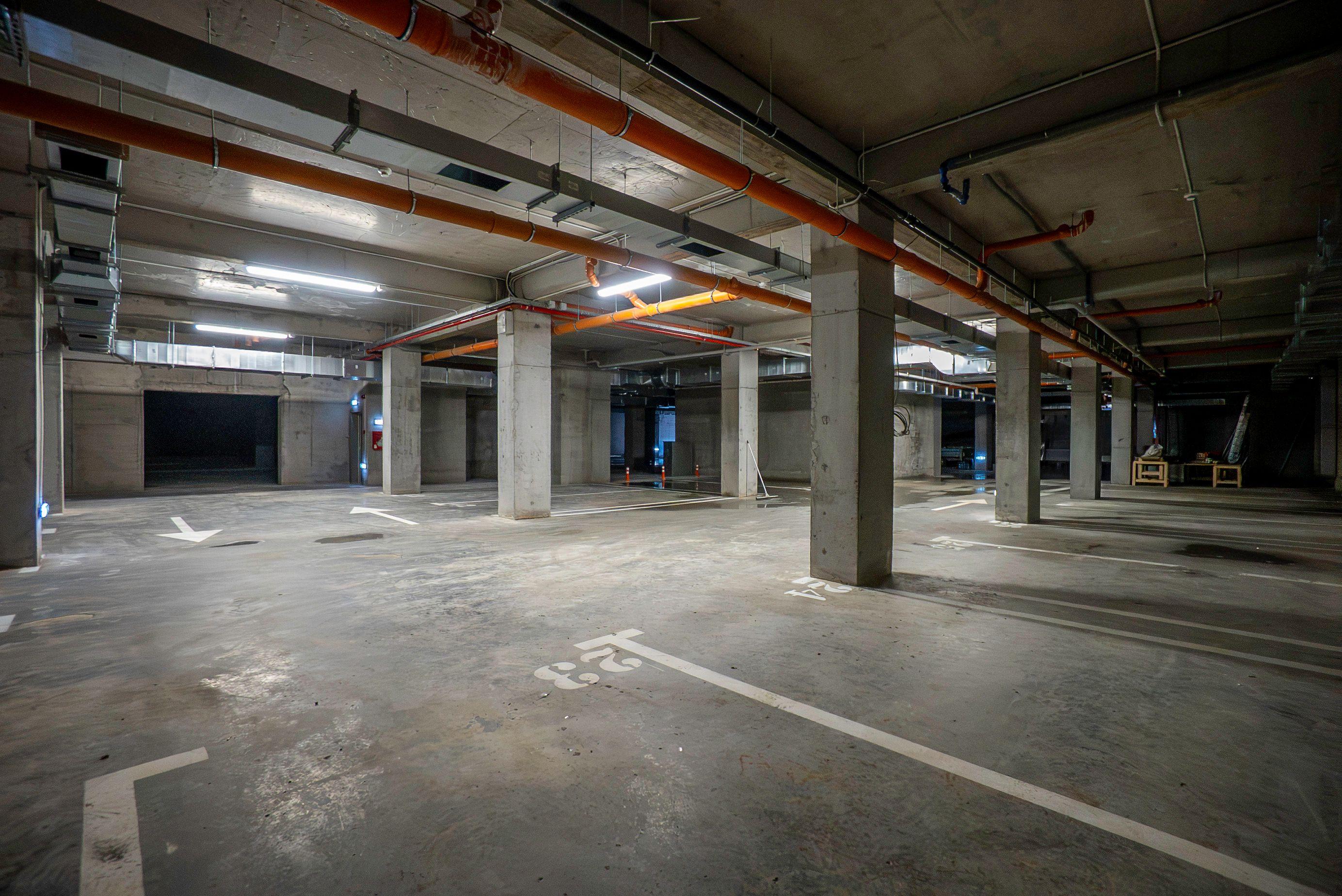 Tomis Nord/Carrefour-Apartament 3 camere decomandate, bloc nou. - 38