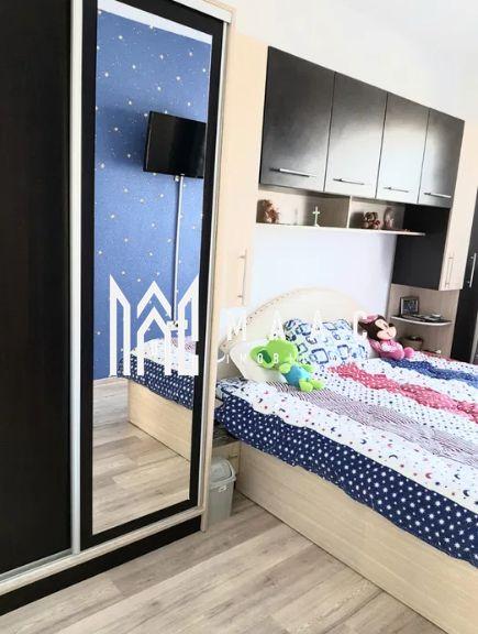 Apartament 3 camere | Balcon | Etaj 2 | Parcare | Zona Calea Cisnadiei - 8