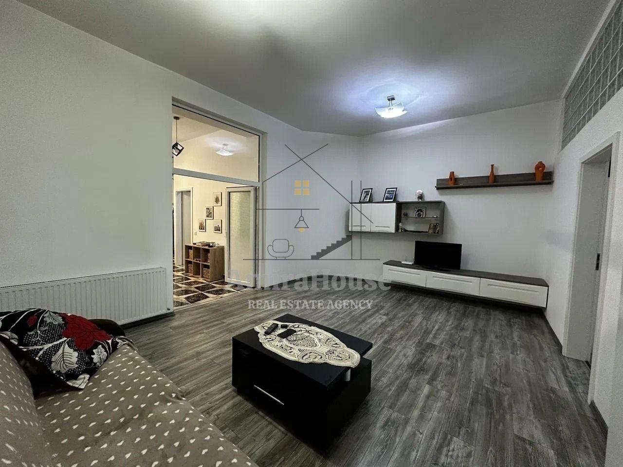 Apartament 3 camere, finisat, 75 mp si pod mansardabil, Bulevardul Eroilor - 7