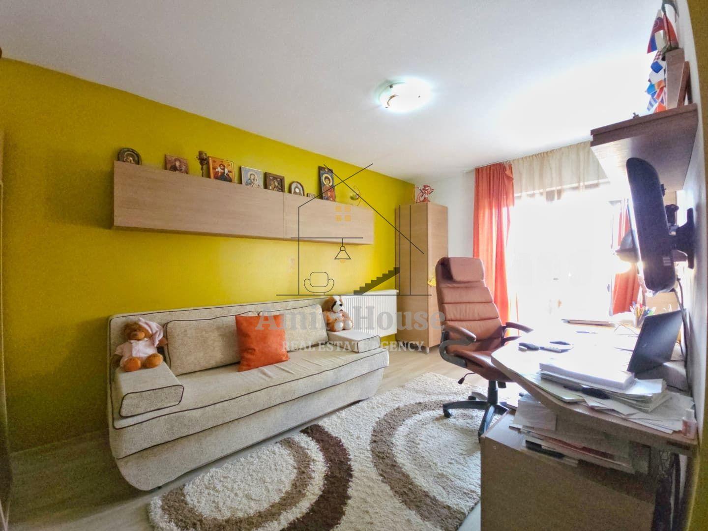 Casa individuala 5 camere, teren 600 mp, finisata, 167 mp utili zona str Oasului - 18