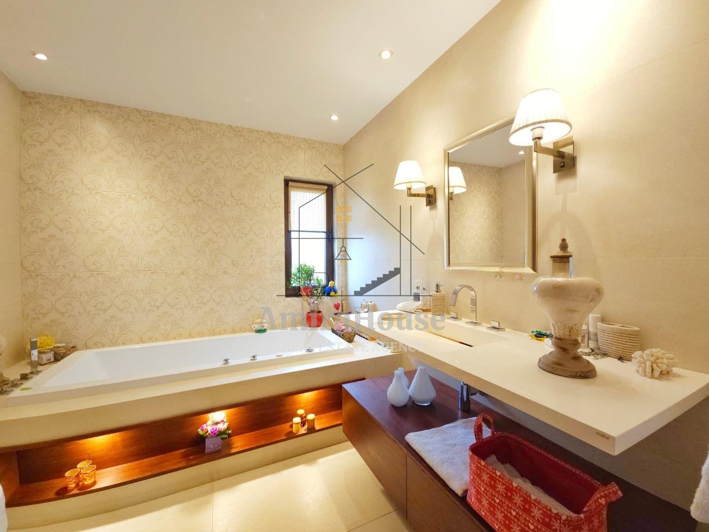 Casa individuala 5 camere, teren 600 mp, finisata, 167 mp utili zona str Oasului - 22