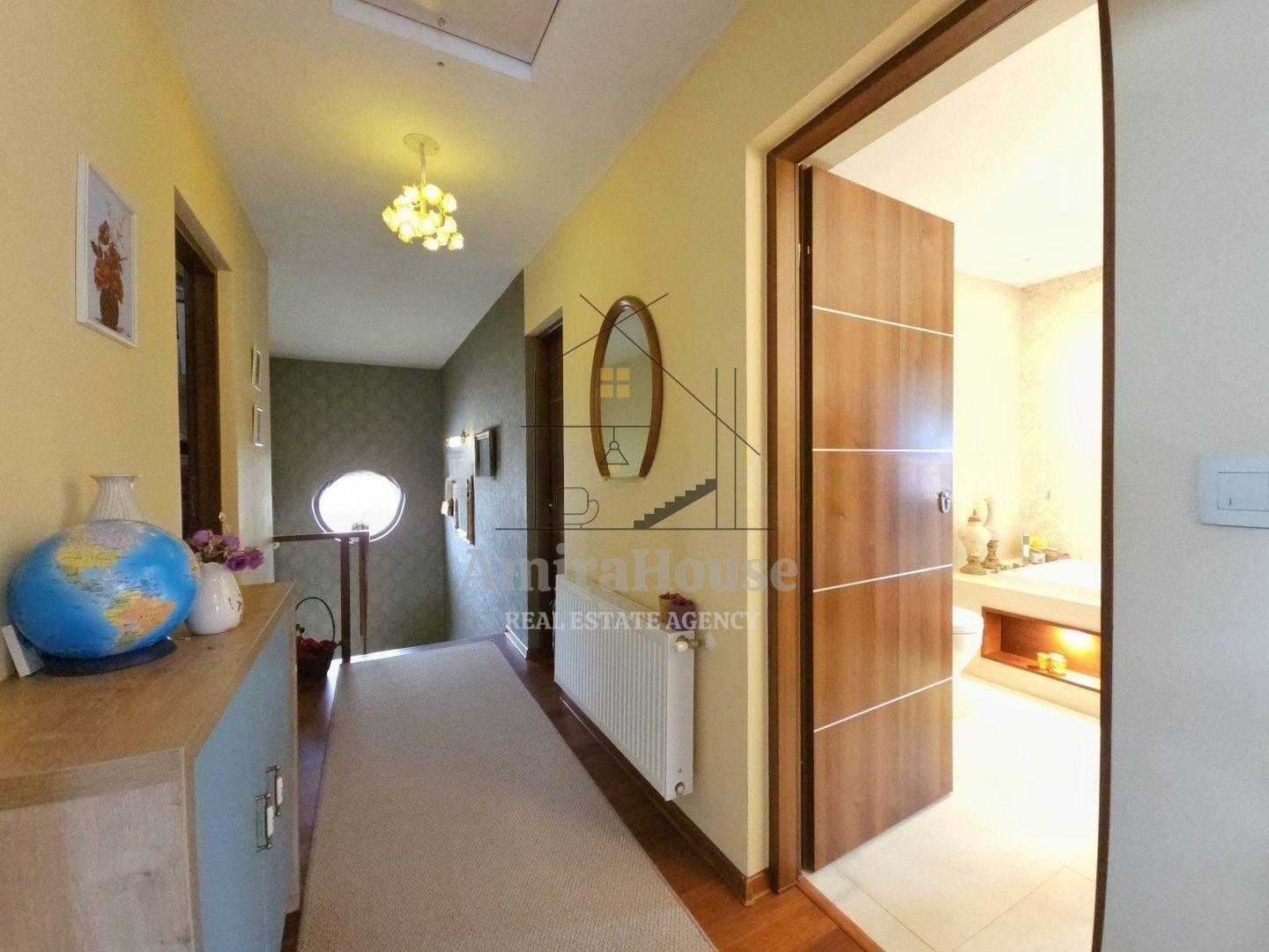 Casa individuala 5 camere, teren 600 mp, finisata, 167 mp utili zona str Oasului - 21