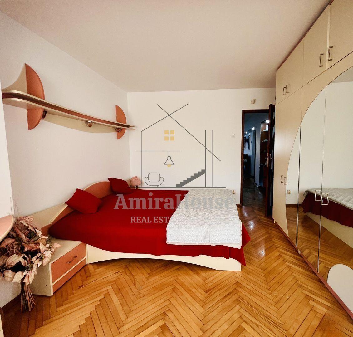 Apartament 4 camere, et 1, suprafata 80 mp, Manastur zona str Izlazului - 1