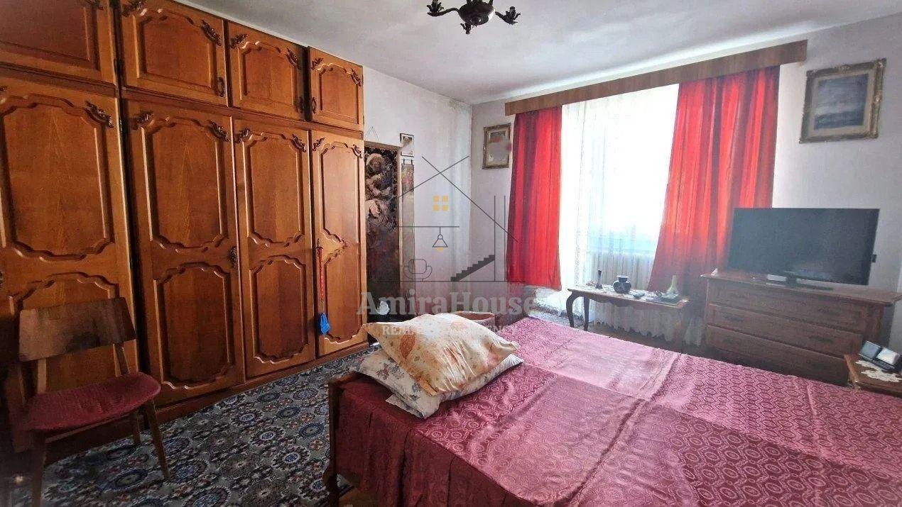 Casa individuala solida, 176 mp utili, 530 teren in cartierul Andrei Muresanu - 7