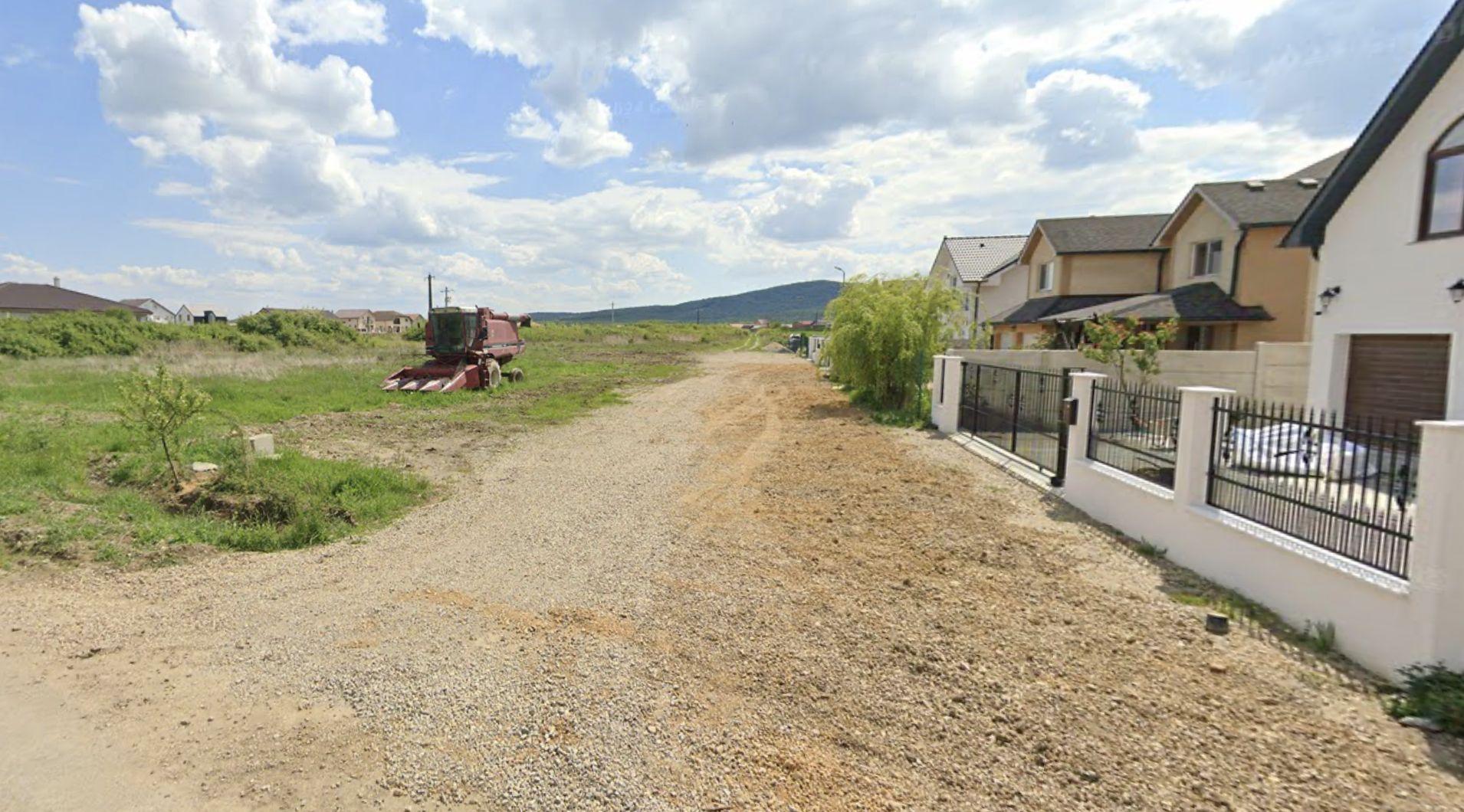 Parcela casă, 812 mp, Rontău. 42 000 E. Comision 0. - 2