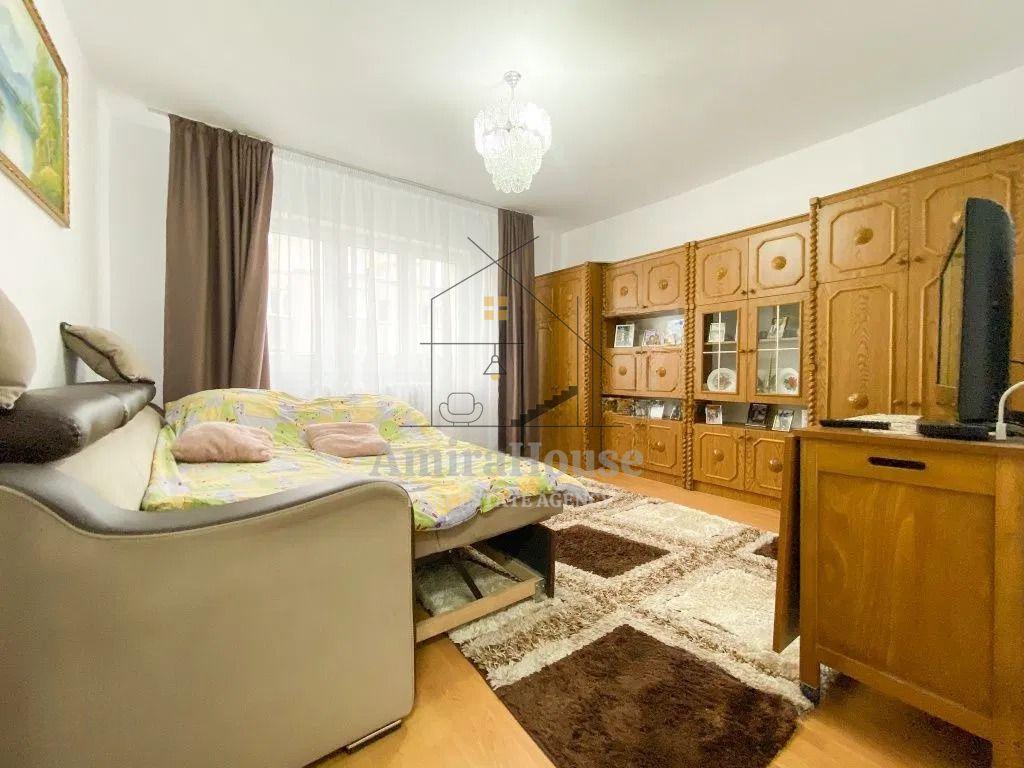Apartament 2 camere decomandat zona strazii Bucegi - 1