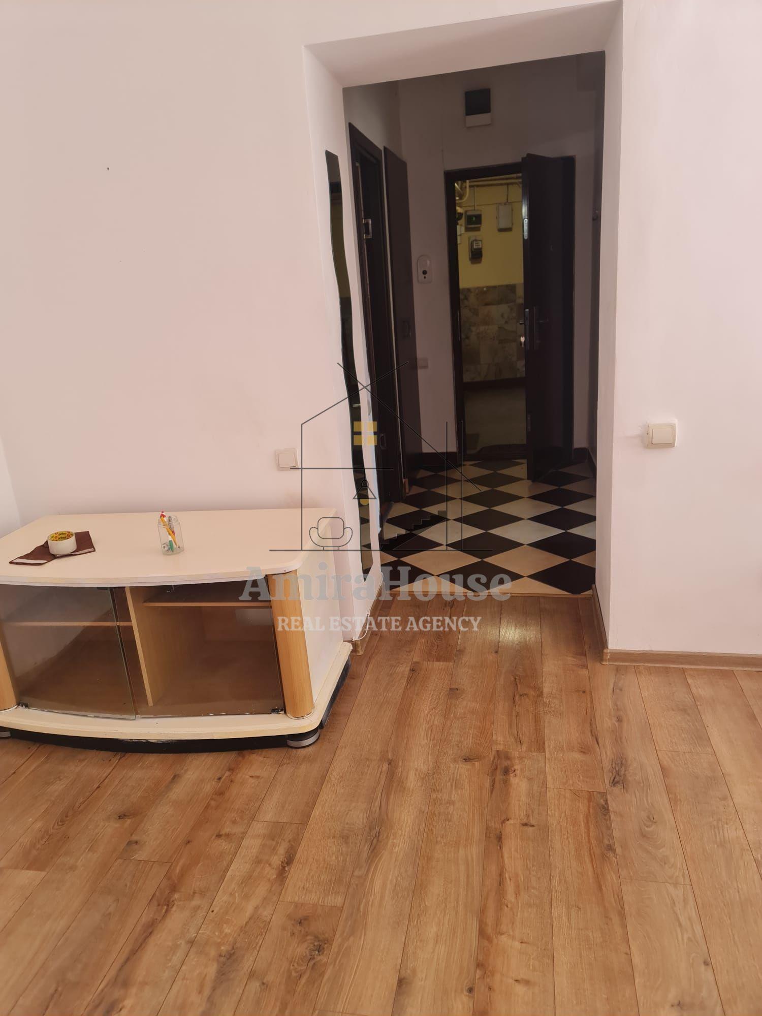 Apartament 2 camere mobilat zona strazii Horea - 7