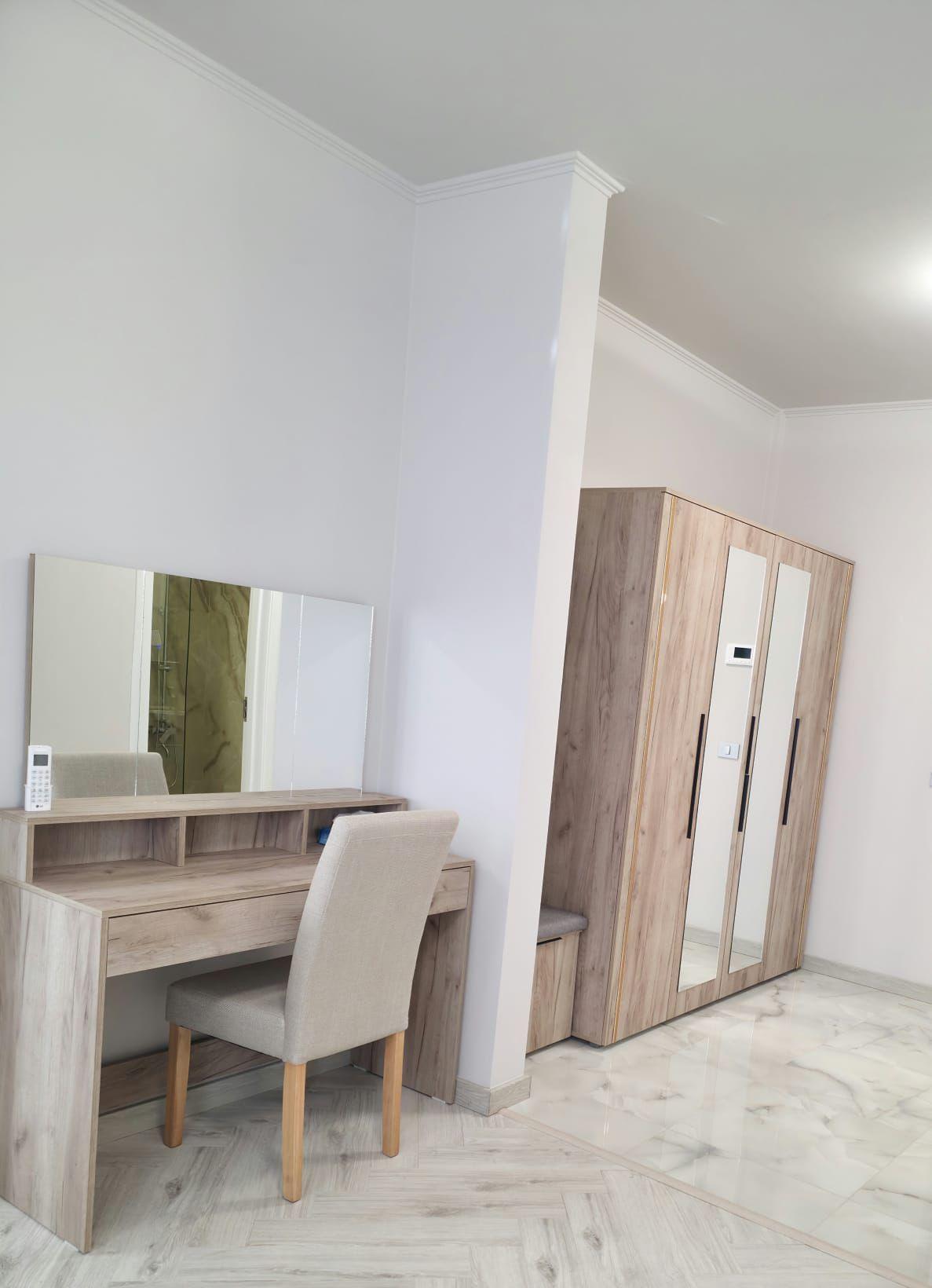 Apartament 1 cam, loc de parcare, Băile Felix. 120 000 E. Comision 0. - 2