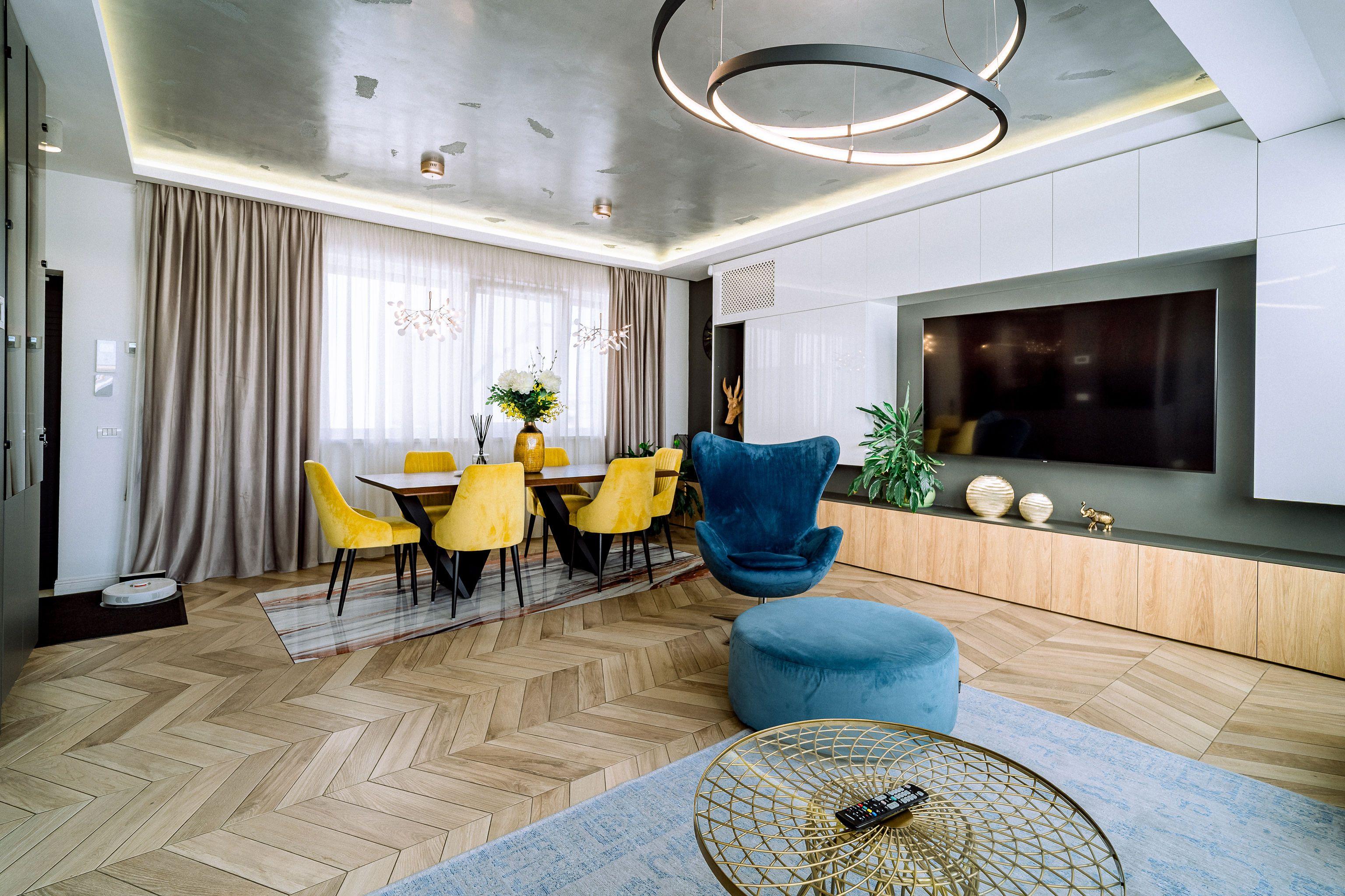Penthouse 4 camere, ultracentral, Oradea. 800 000 E. Comision 0 - 11