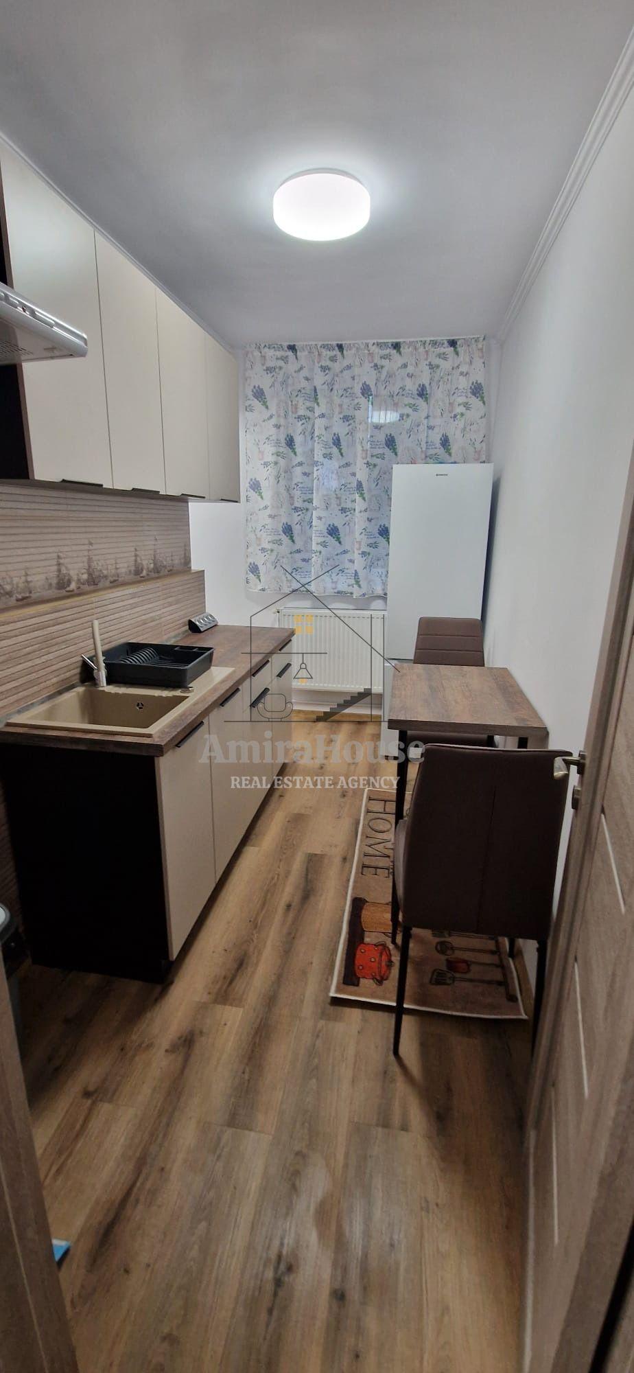 Apartament 3 camere, recent finisat, str Horea - 8