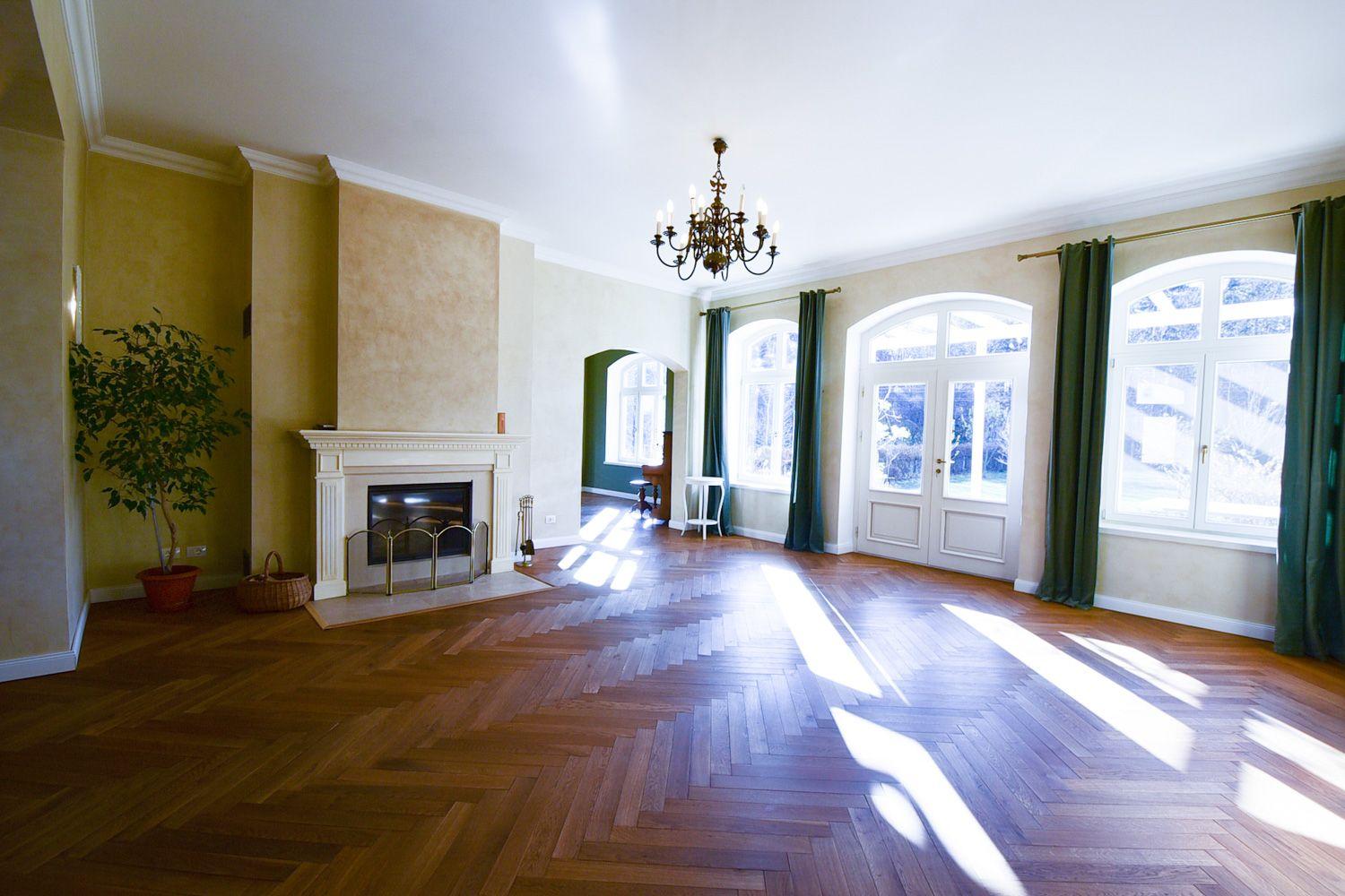 Vila exclusivista cu 7 camere si teren de 2040 mp , Padurea Dumbrava - 2