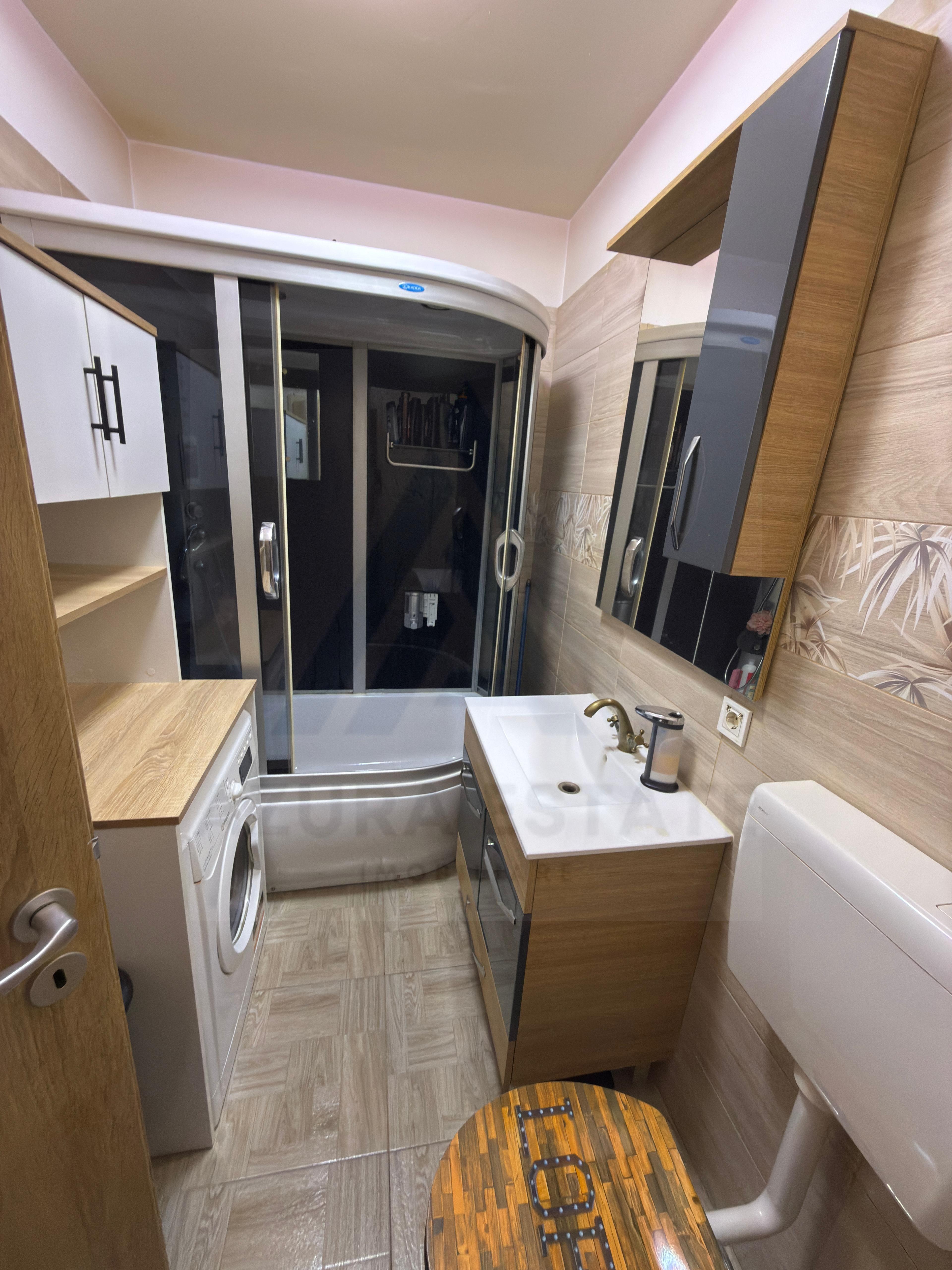 Apartament modern 3 camere balcon 10 mp parcare privata in Terezian - 3