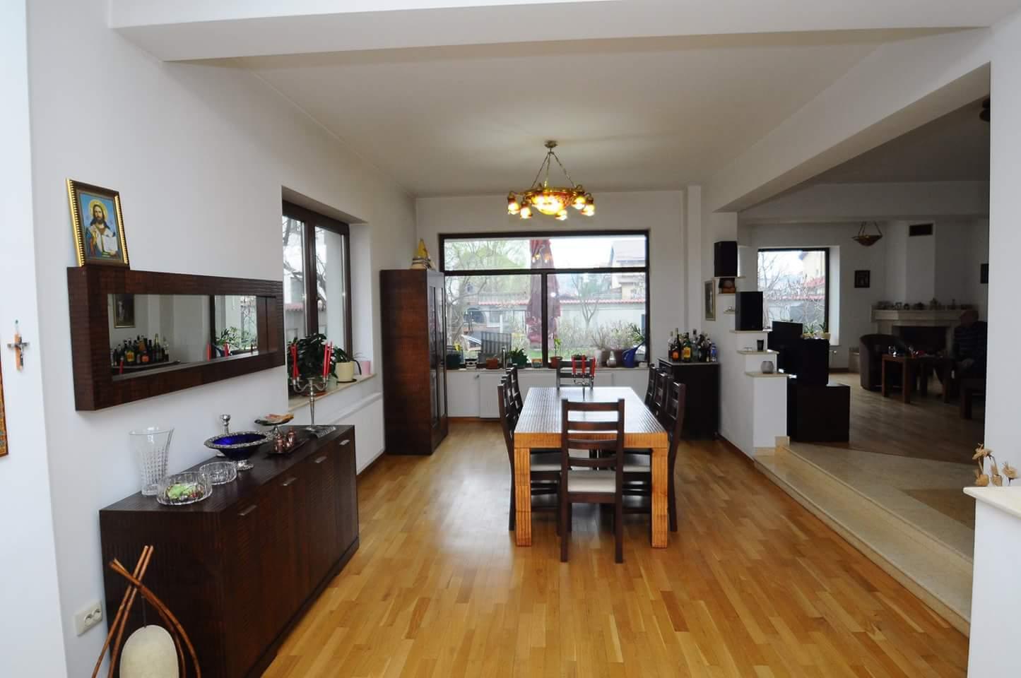 INCHIRIERE CASA - 2